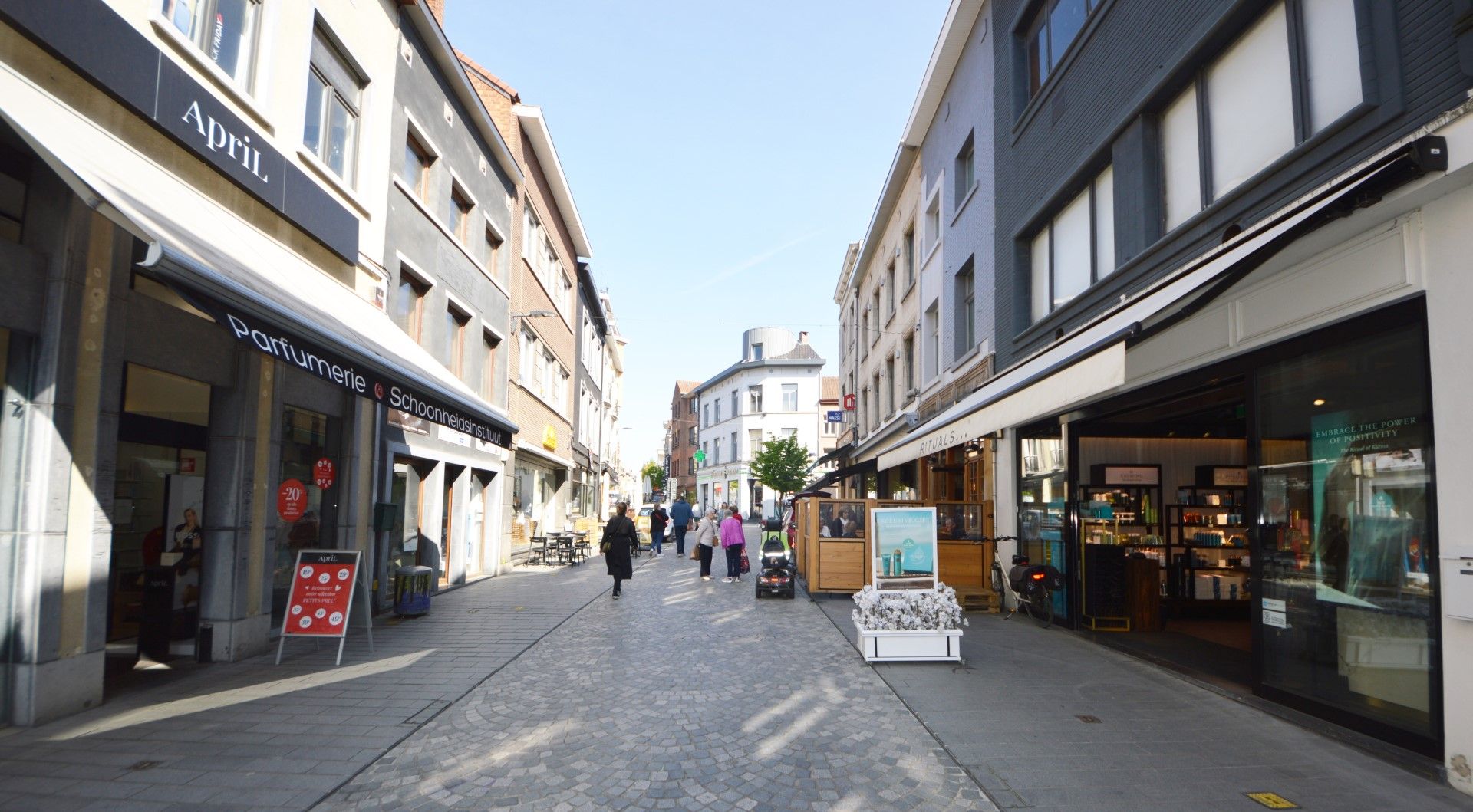 KARAKTERVOL GEBOUW MAANDAGMARKT  foto 5