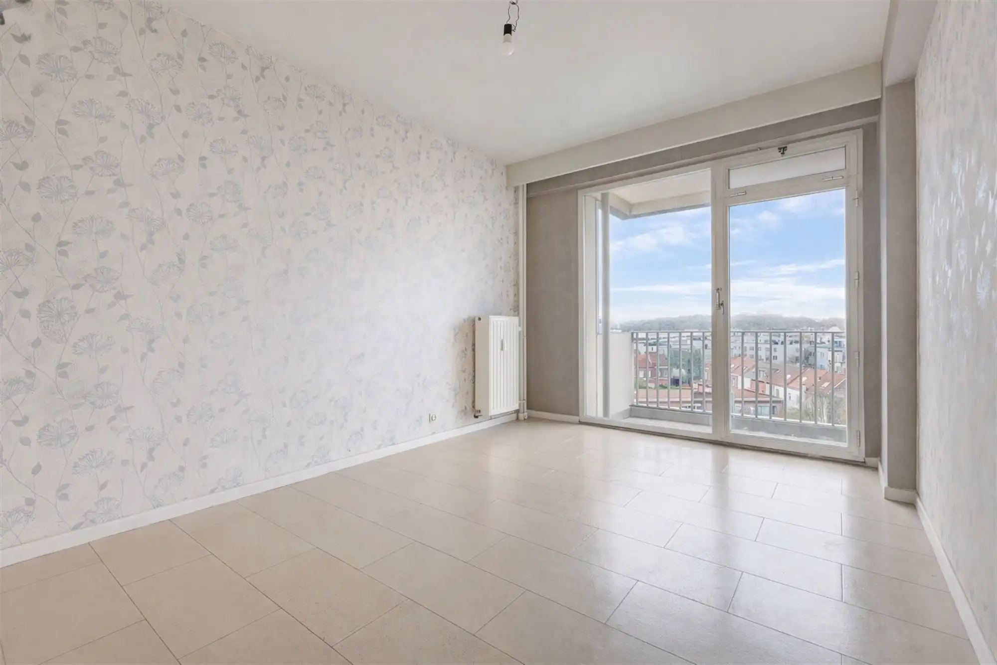 Appartement met 2 slaapkamers, terras + parking mogelijk foto 10