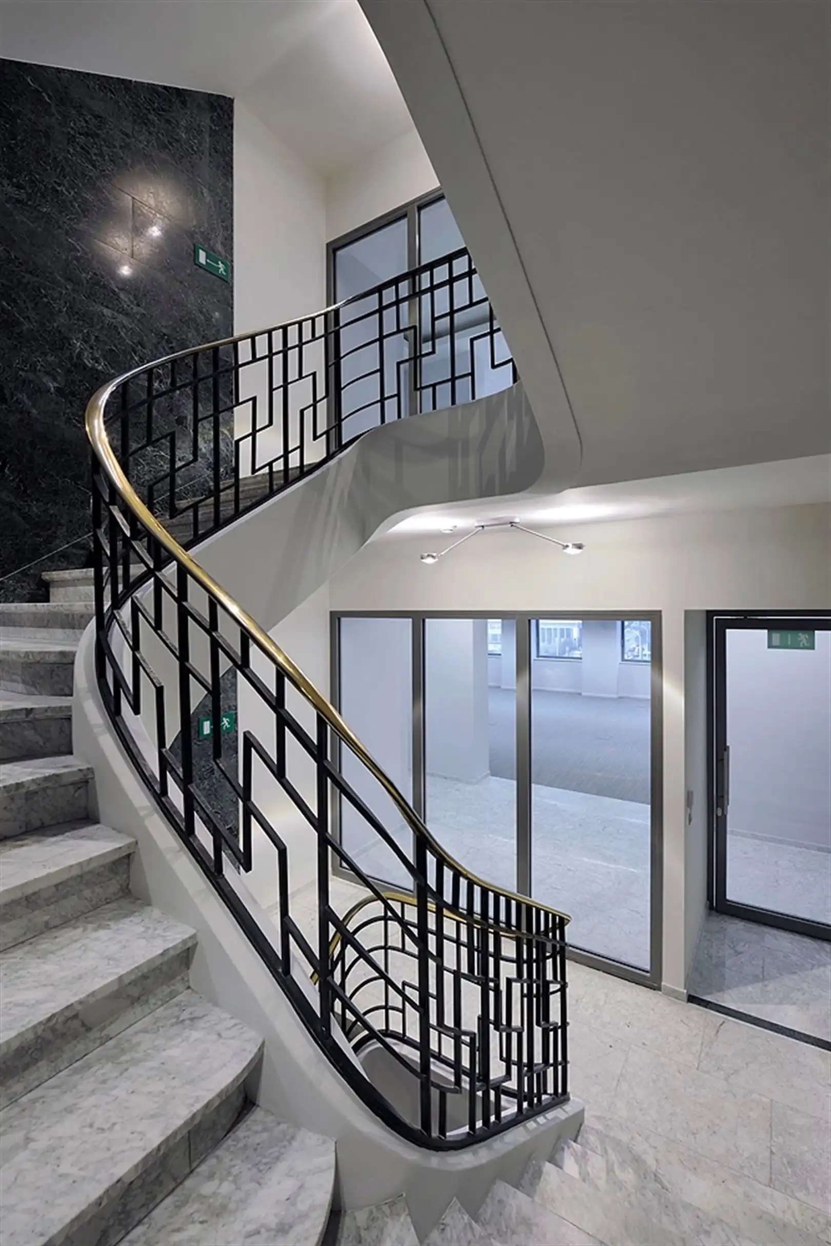 ROYAL PLAZA: vanaf 409m² April 2026 foto 7