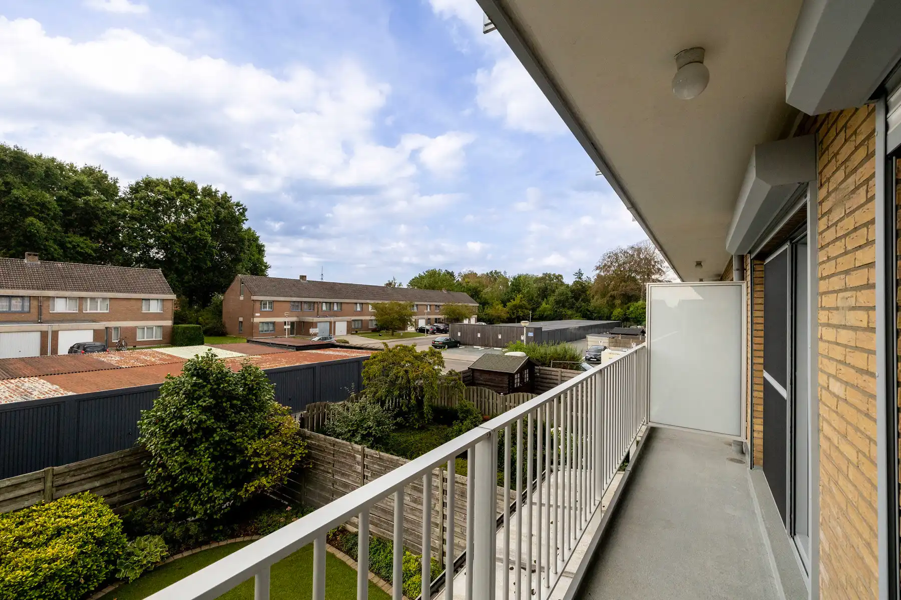 App met 2 slpk, EPC label A, terras (en garagebox) foto 16