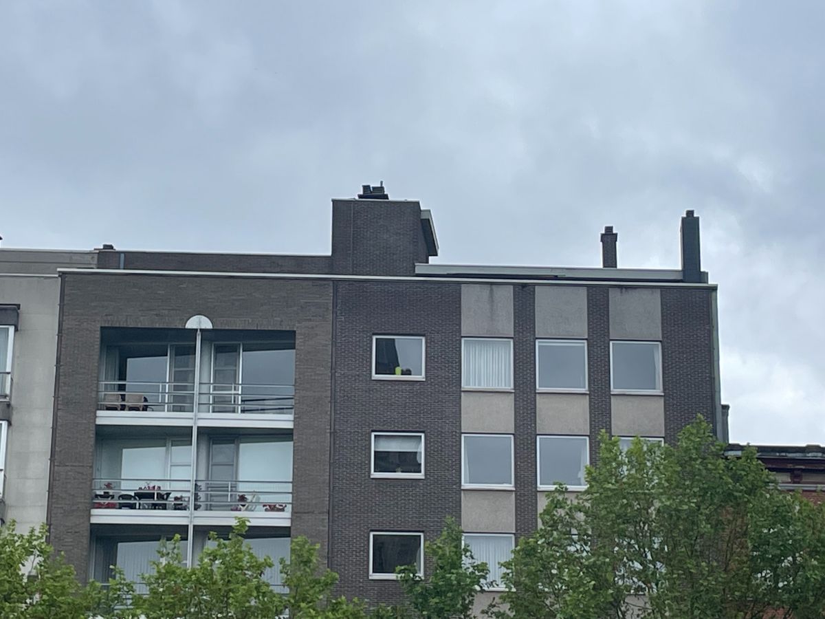 DRIE SLAAPKAMER APPARTEMENT m/z autostandplaats foto 6