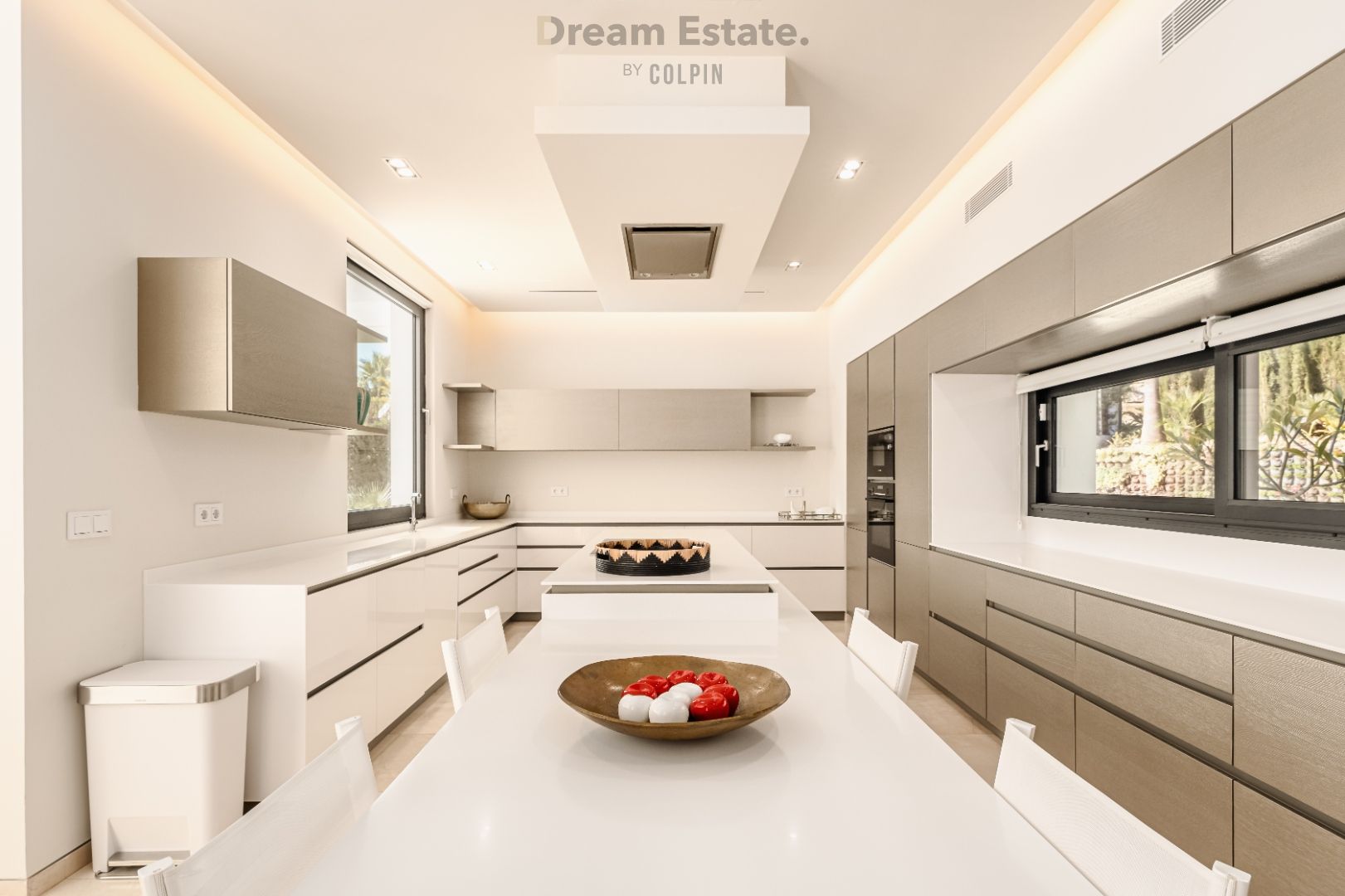 Moderne luxe villa te Nueva Andalucia, La Cerquilla (Marbella) foto 6