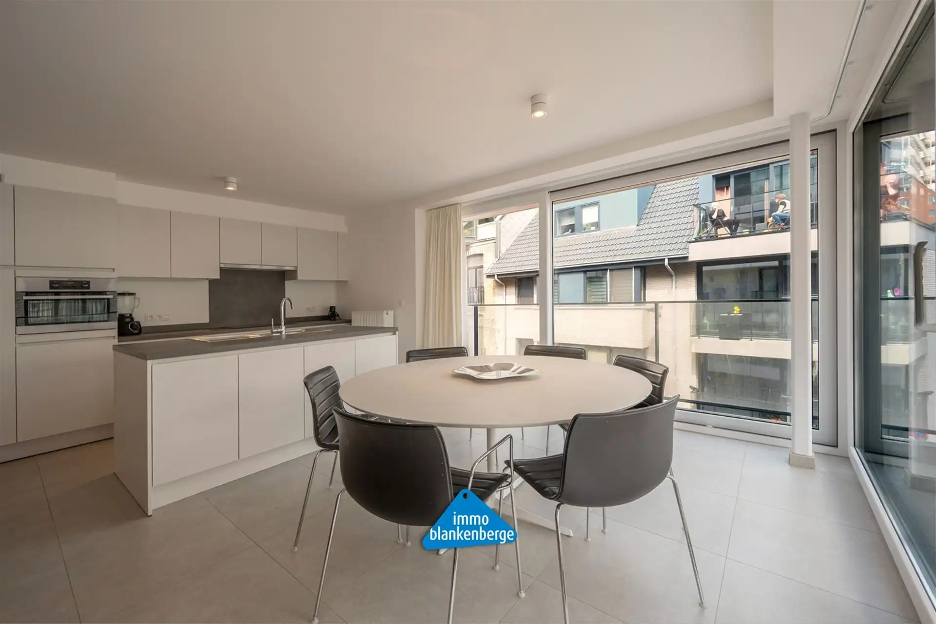 Prachtig hoekappartement op toplocatie foto 6