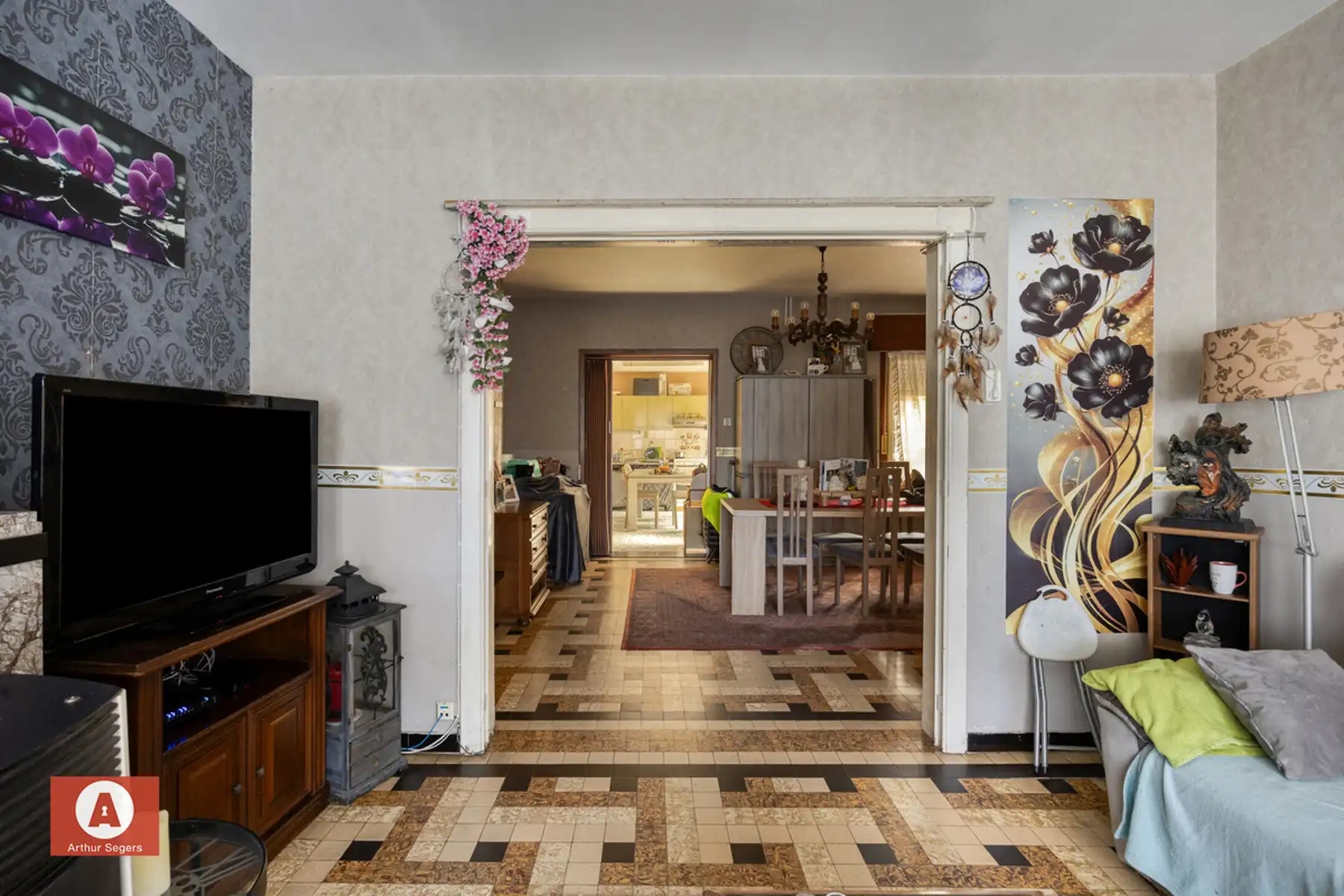 Te renoveren woning in Opstal foto 8