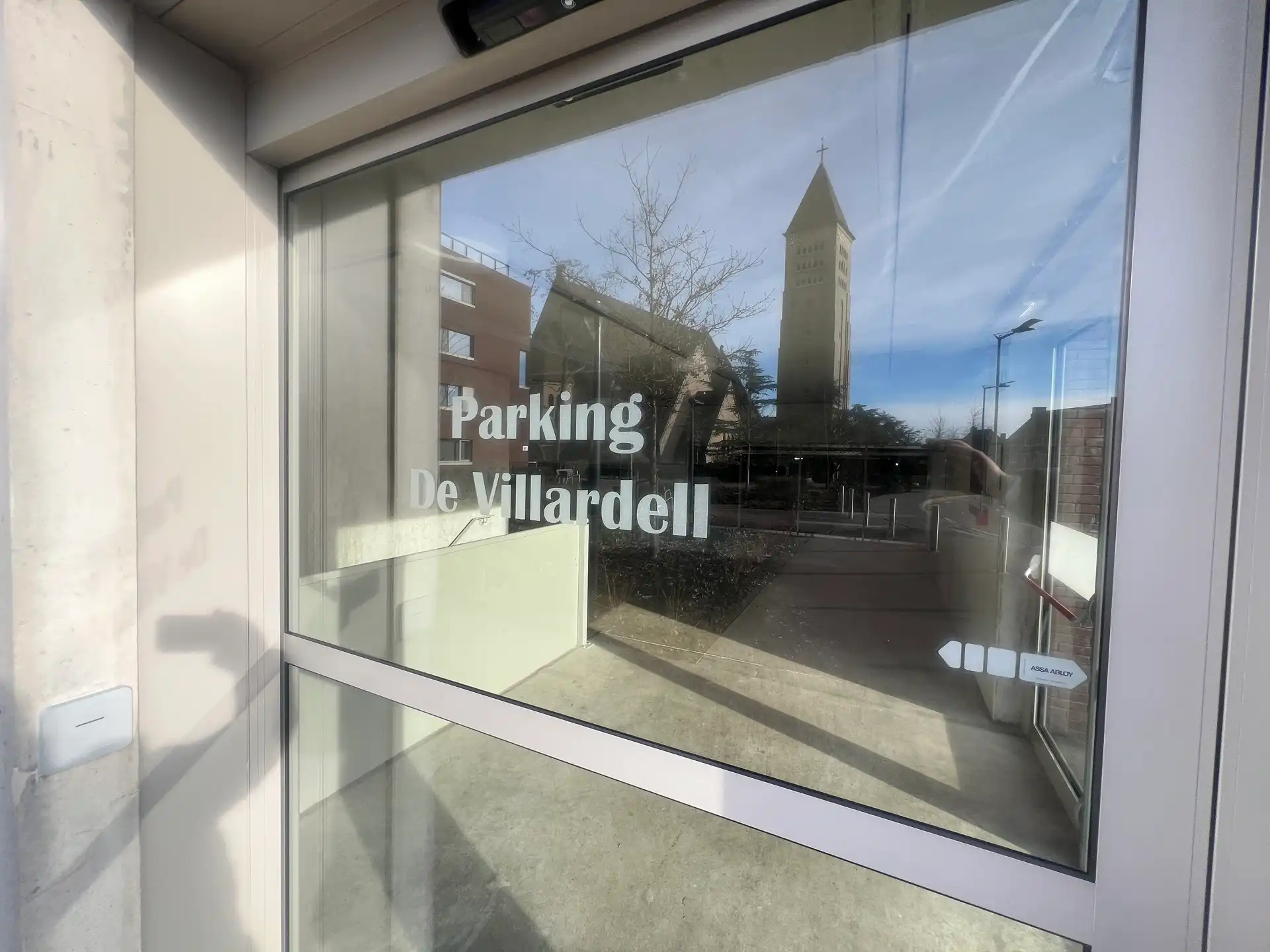 Ondergrondse parkeerplaats in het centrum van Genk foto 8