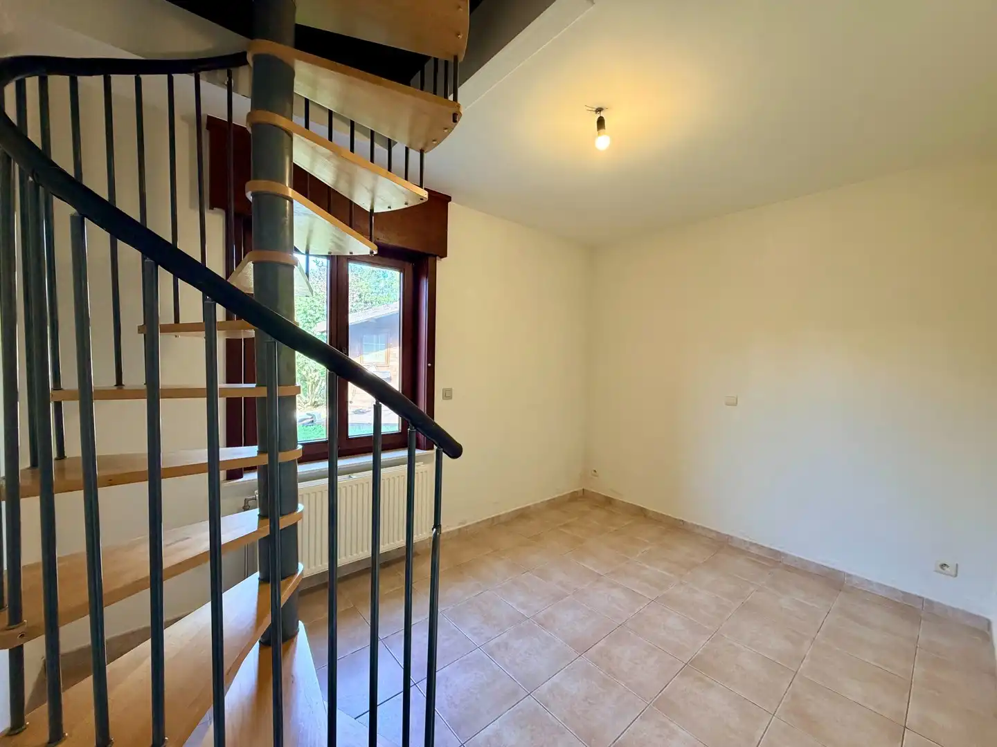 Instapklare vrijstaande woning vlakbij centrum Tielt! foto 10
