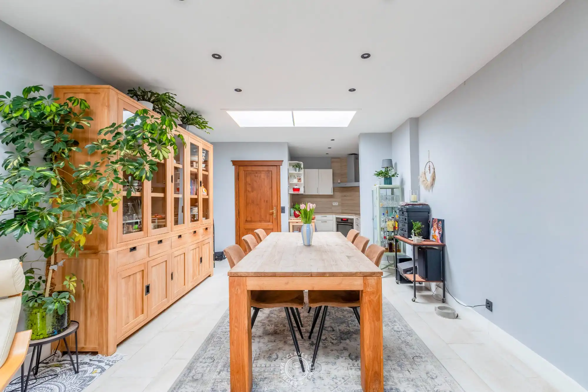 Verrassend ruime gezinswoning met 3 slaapkamers foto 4