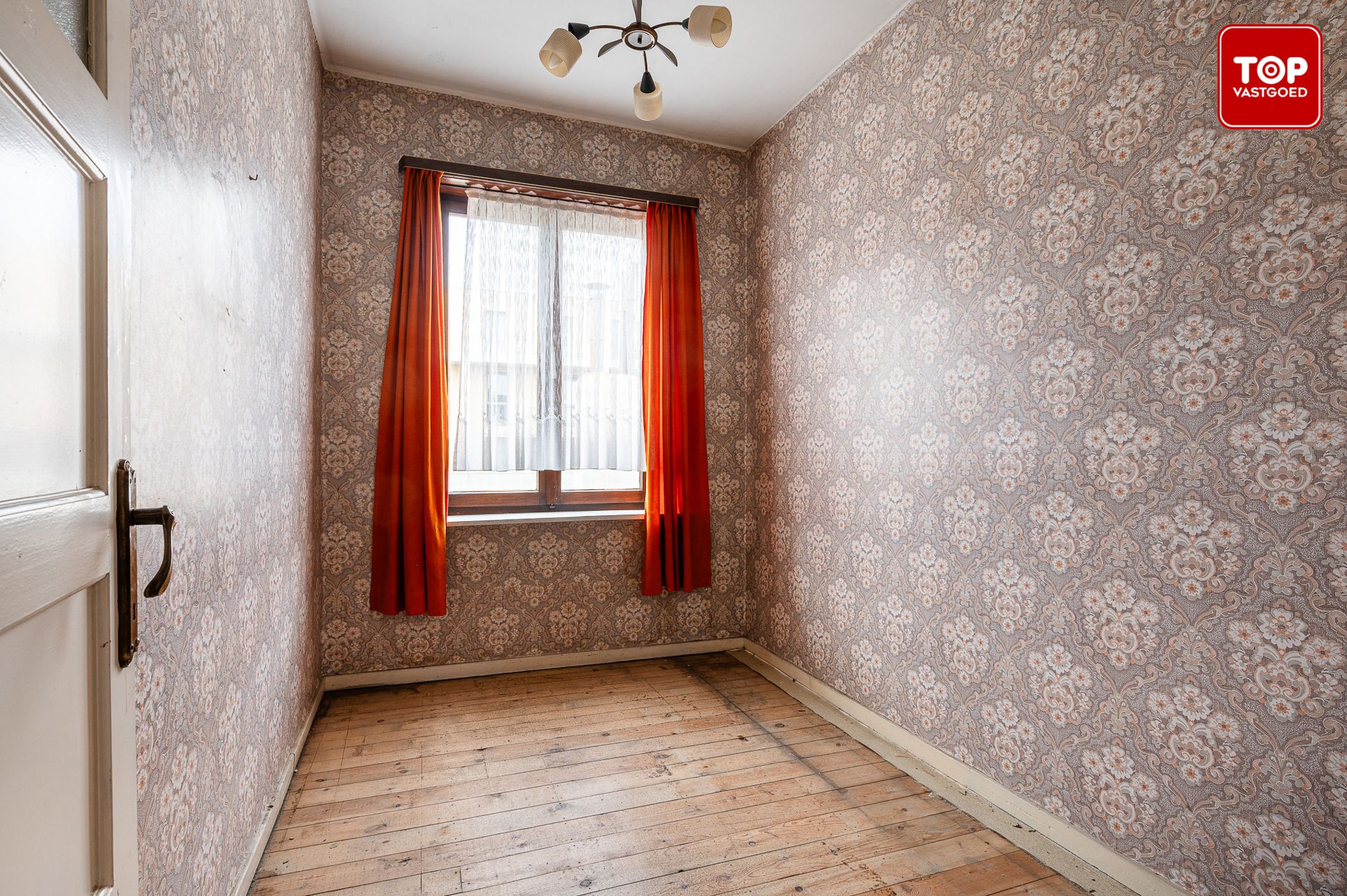 Ruime te renoveren woning met 6 slaapkamers te koop in Gent foto 16