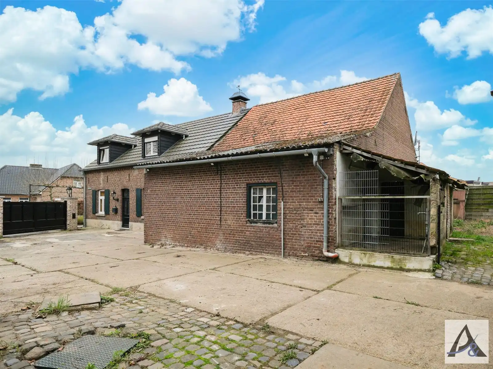 Bijzondere eigendom met woon- en werkmogelijkheden in het pittoreske Kessenich foto 7