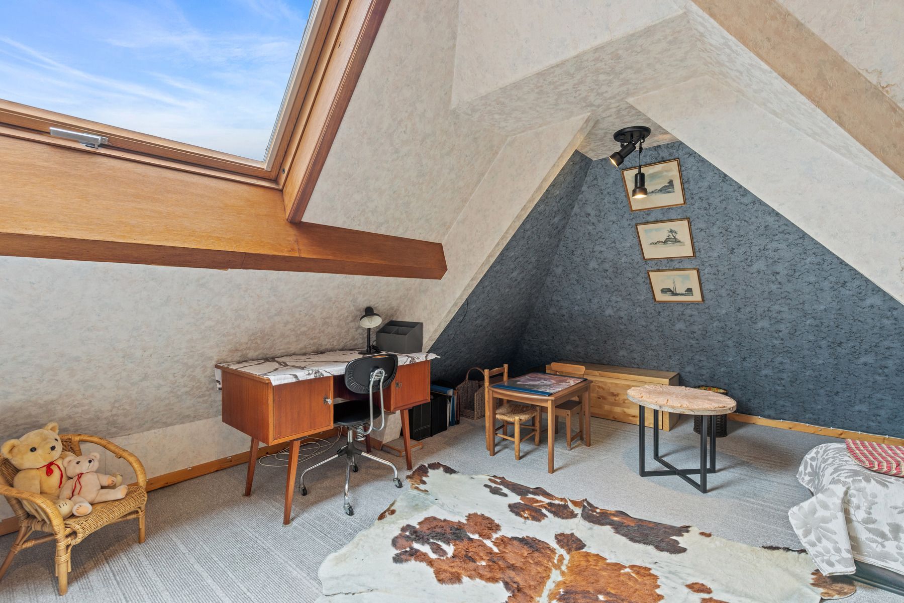 Ruime woning met prachtige tuin in het mooie Schellebelle! foto 19