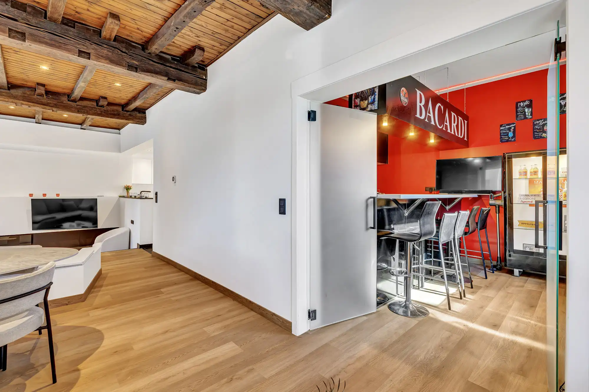 Ruime woning met 5 slpks en terras te Ninove foto 7