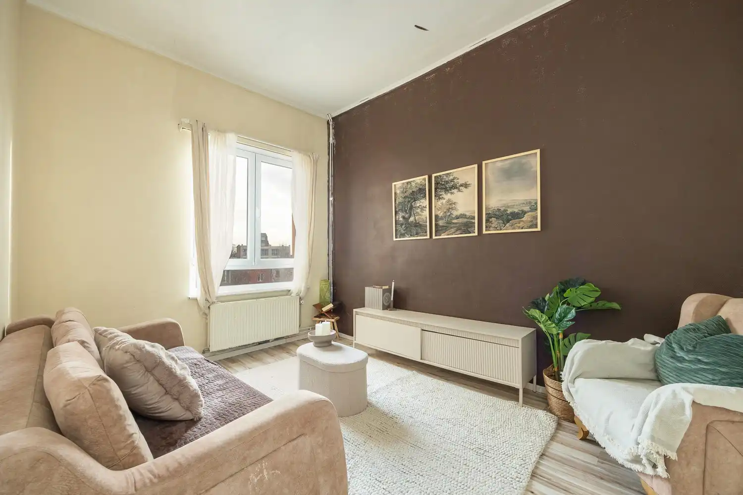 Ruime  woning met 6 tot 8 slaapkamers en veelzijdige woonmogelijkheden foto 8