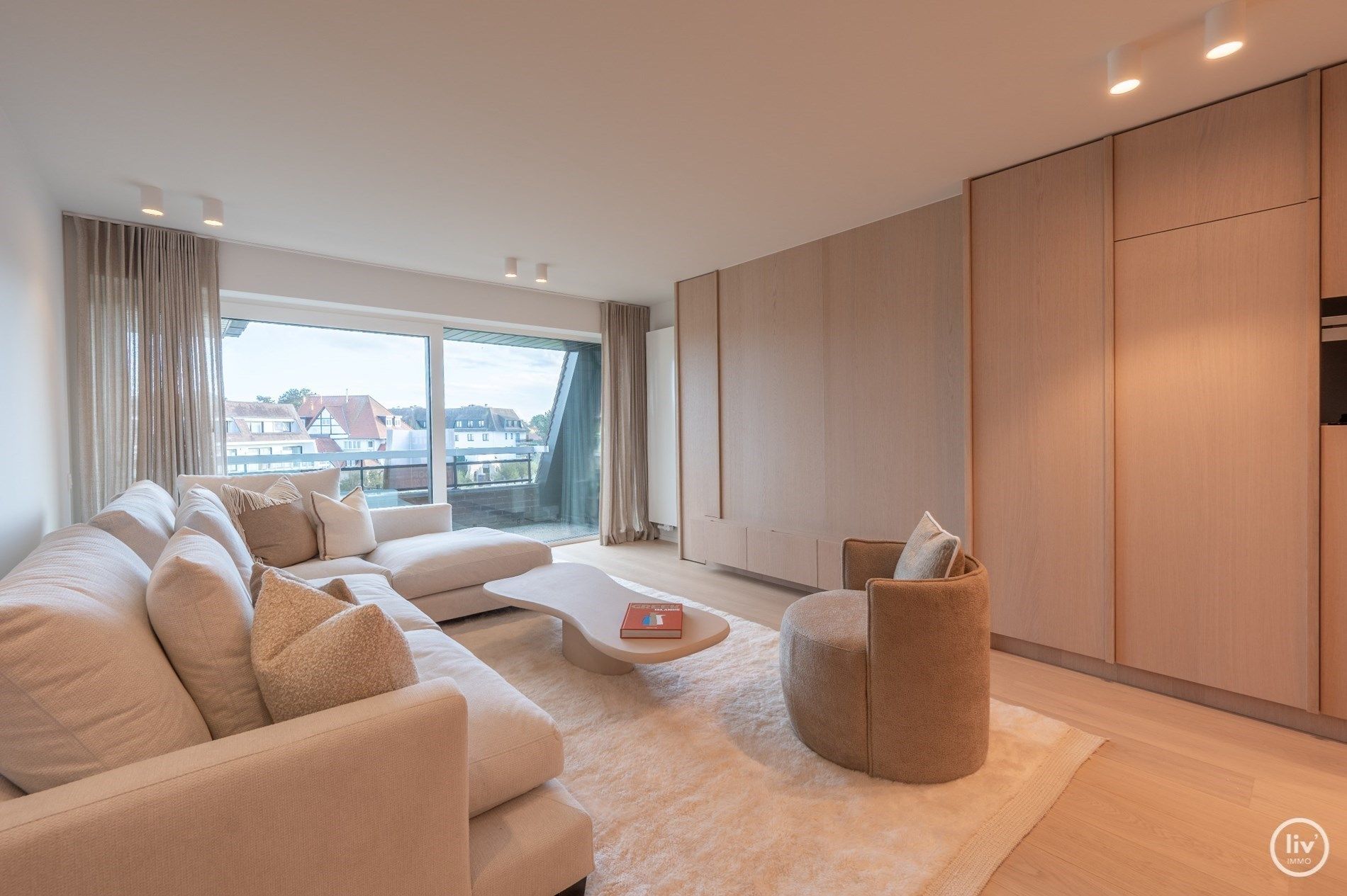 Prachtig gerenoveerde duplex penthouse met een open zicht:  foto 4