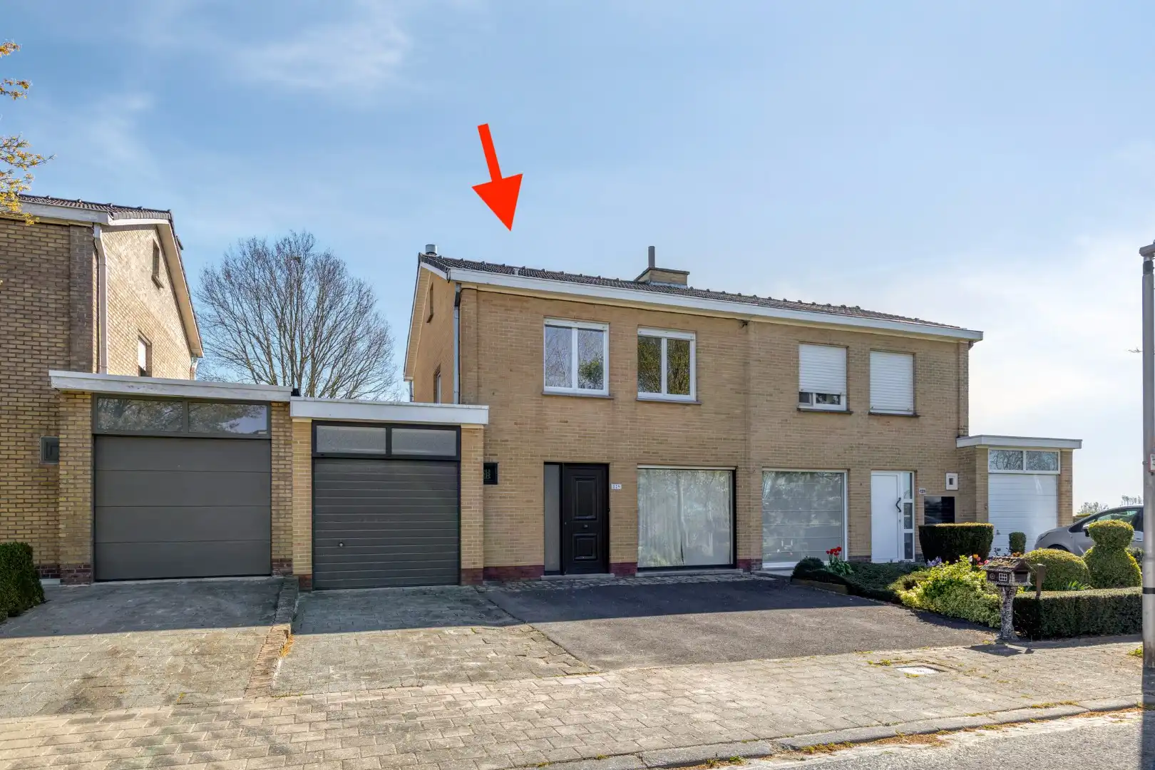Heel aangename woning met grote tuin in een rustige buurt! foto 2