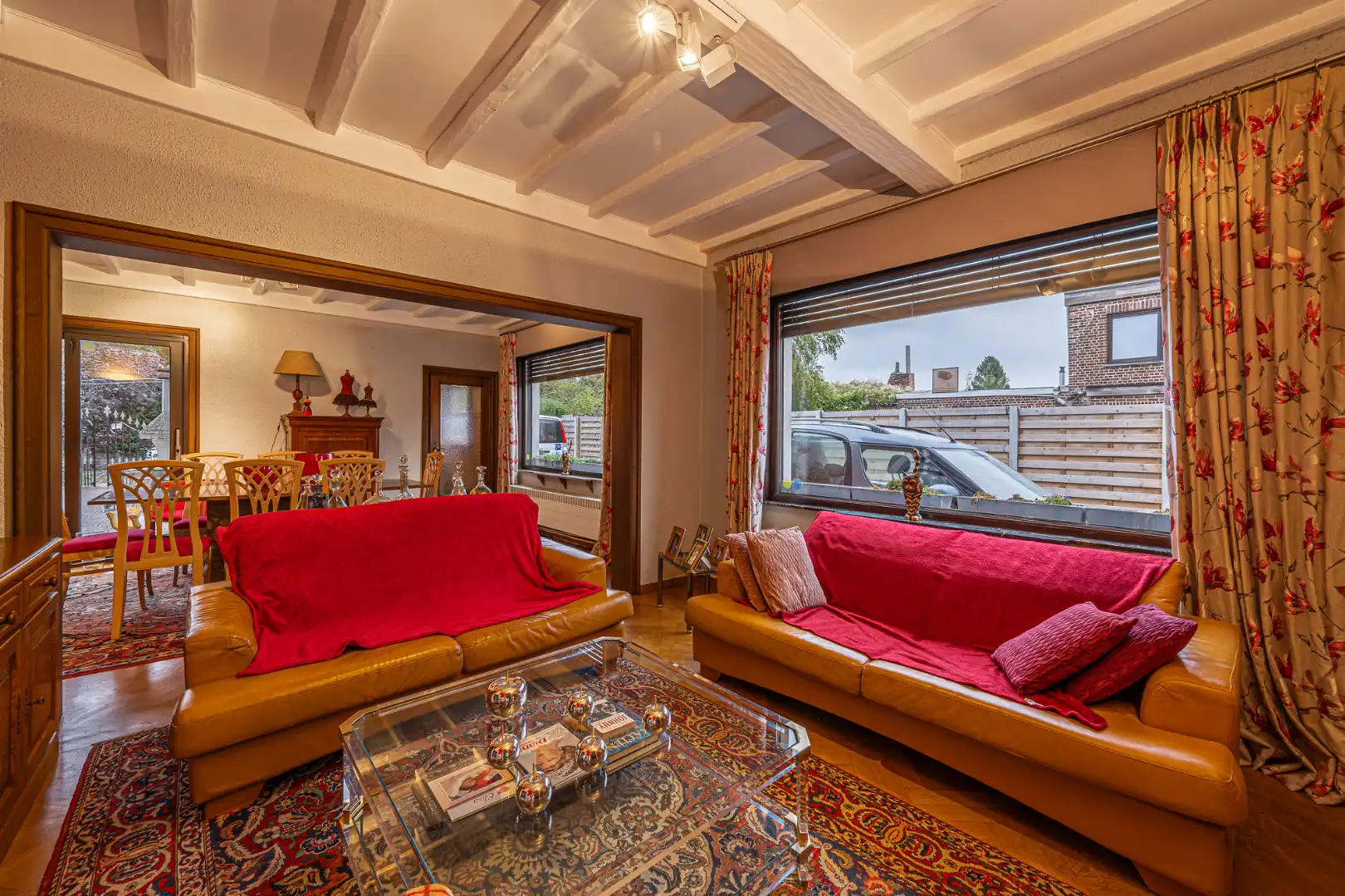 Hoekwoning met handelsruimte/etalage en achterliggende garages in Wevelgem foto 5