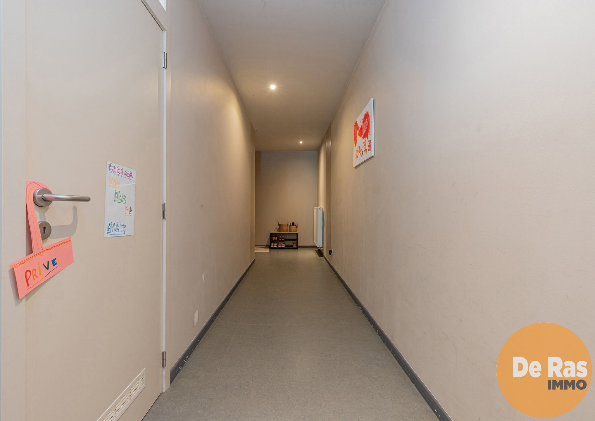 HERZELE - Gelijkvloers appartement met tuin en ruime garage foto 5