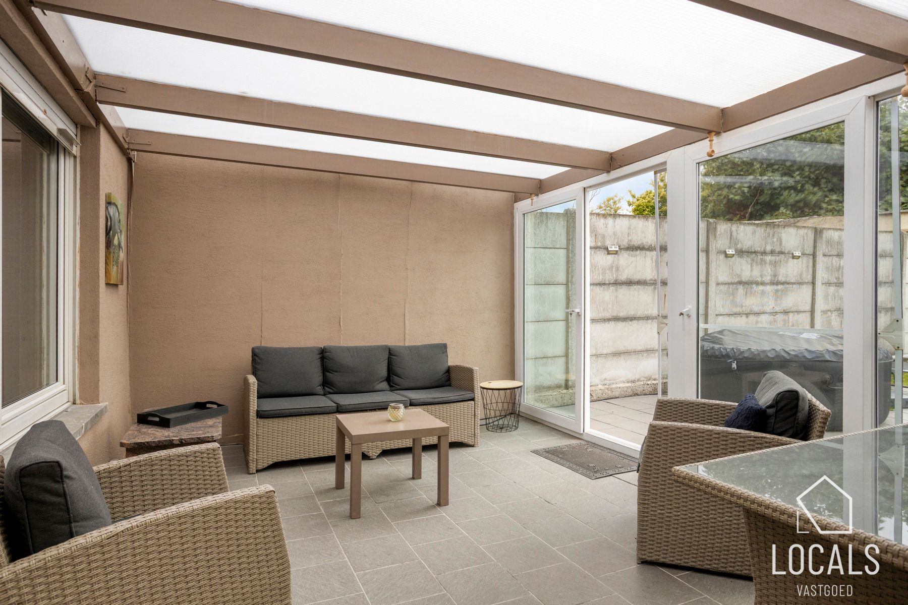 INSTAPKLARE WONING MET 4 SLAAPKAMERS  + TUIN EN GARAGE foto 28