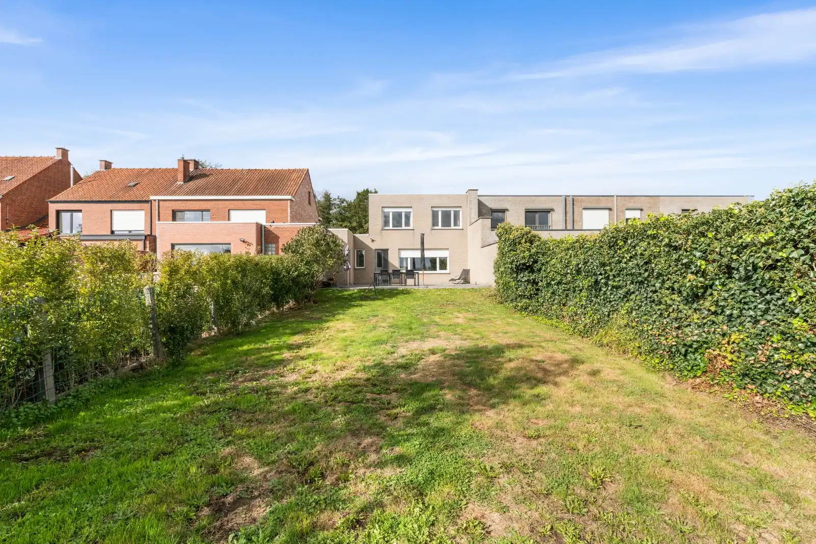 Kijkdag 24/10/2026! Knusse gezinswoning met ruim terras 42m2! foto 4