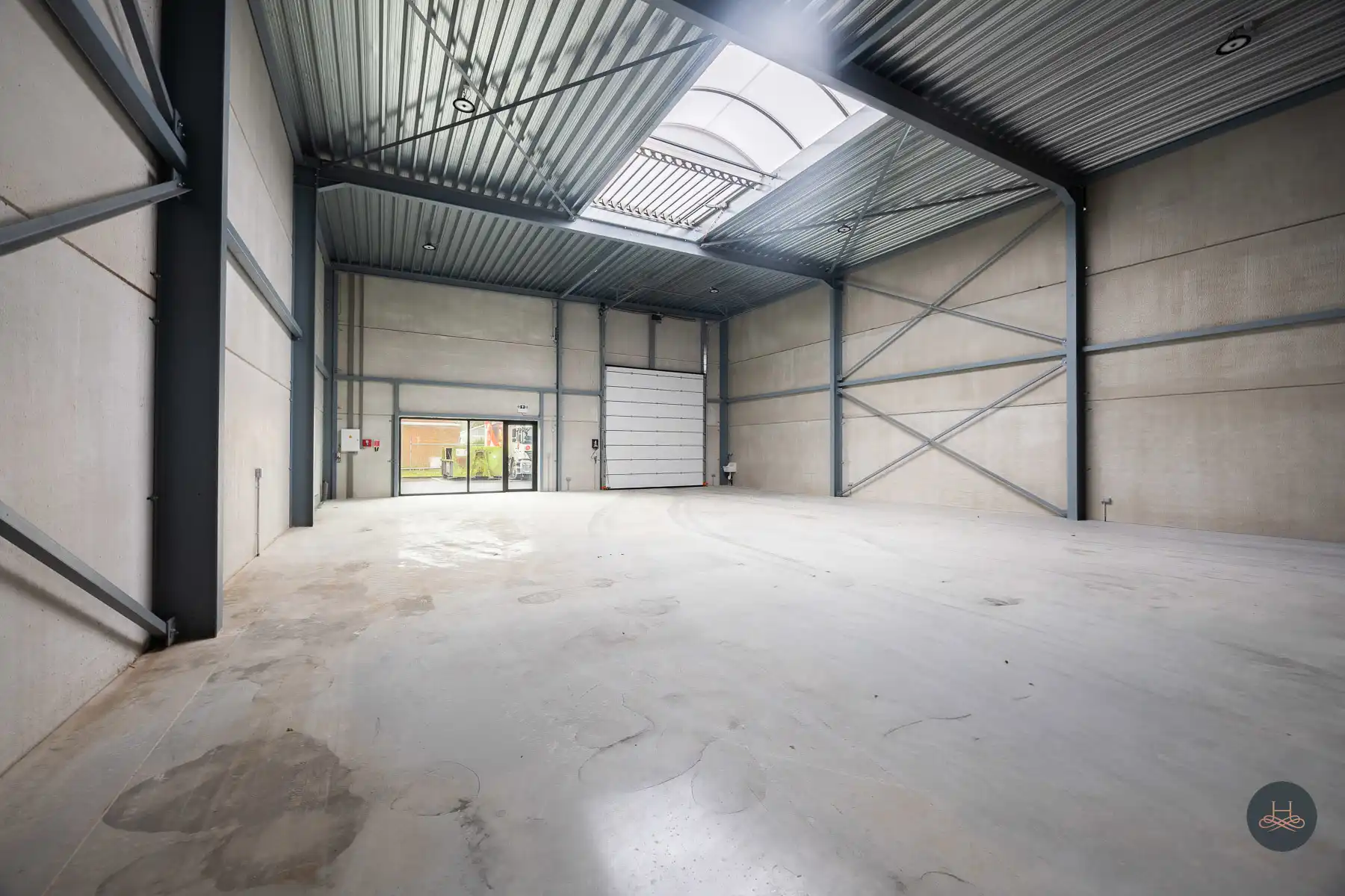 Nieuwbouw KMO-unit met overdekte buitenruimte! foto 4