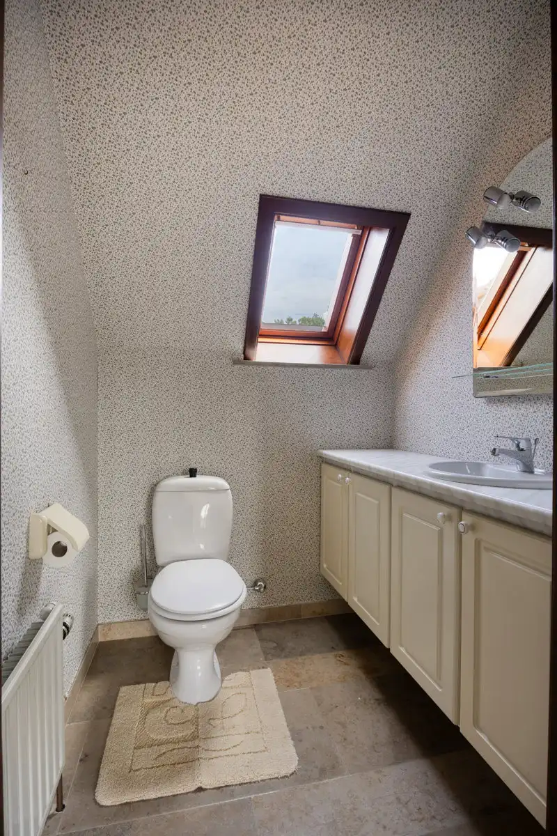 Zeer rustig gelegen villa met veel mogelijkheden foto 17