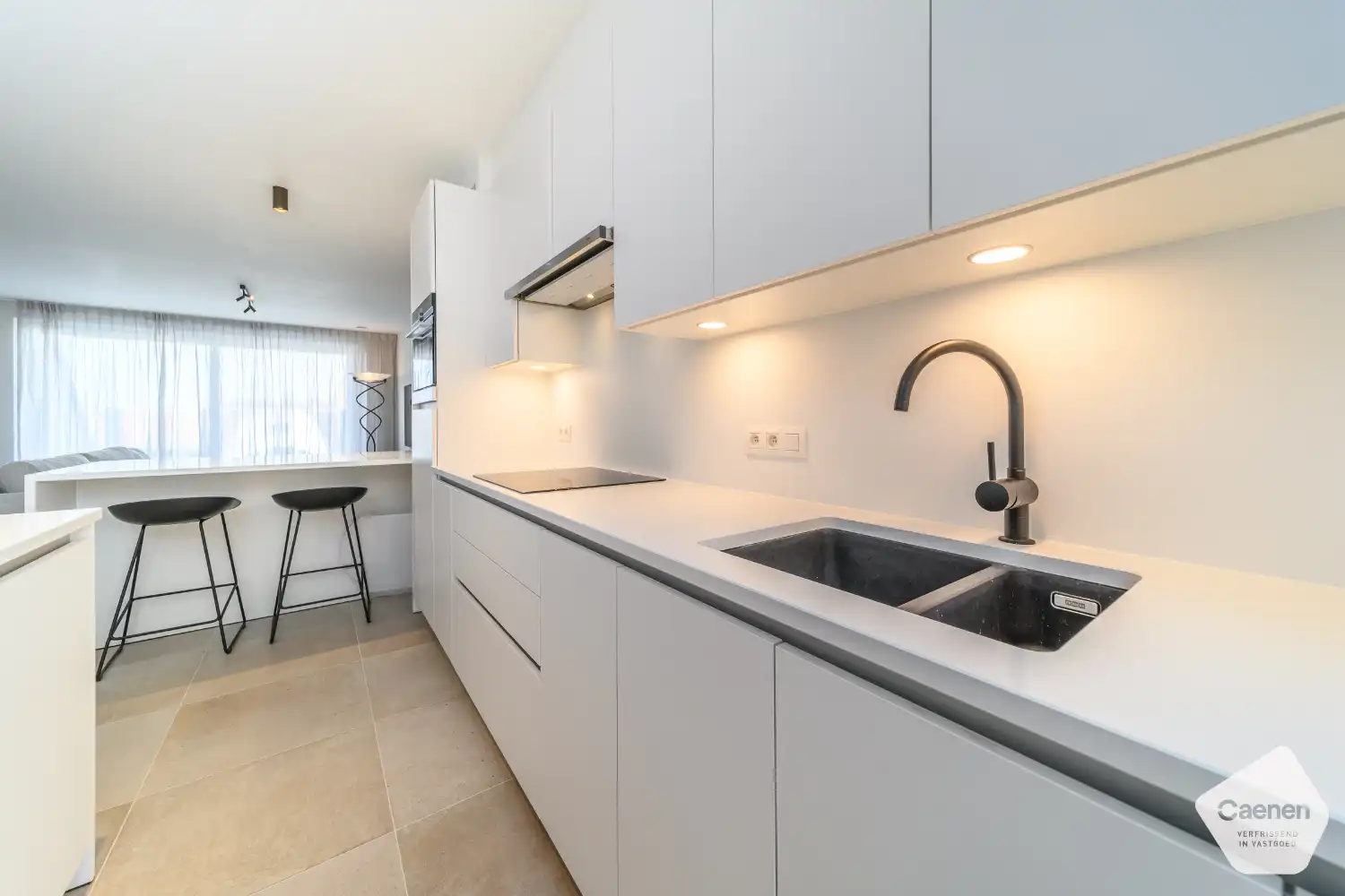 Prachtige gemeubelde penthouse-duplex met 4 slaapkamers en 3 terrassen in hartje Koksijde foto 6