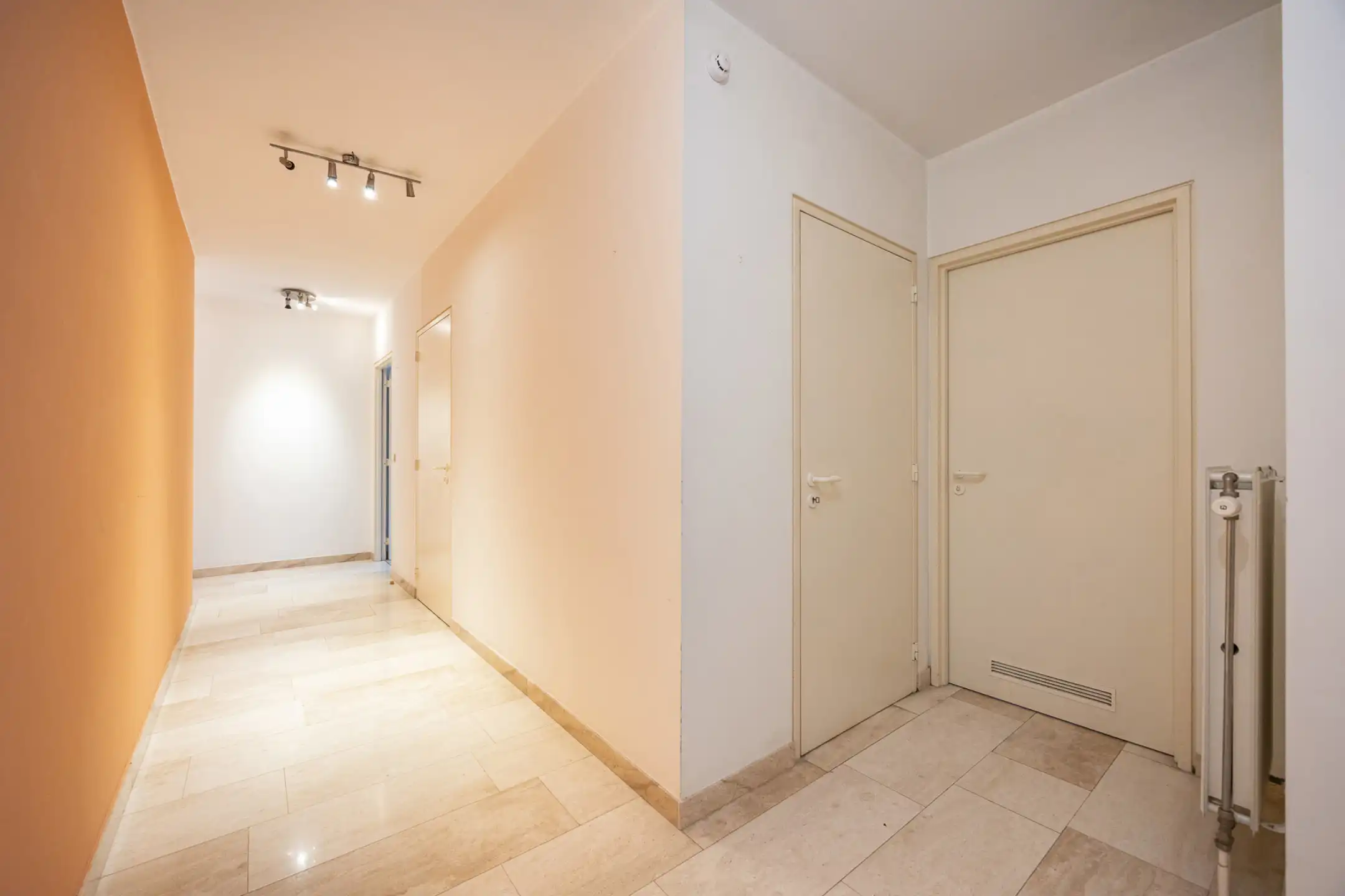 3 slpk app met garagebox op wandelafstand van centrum Beerse foto 9