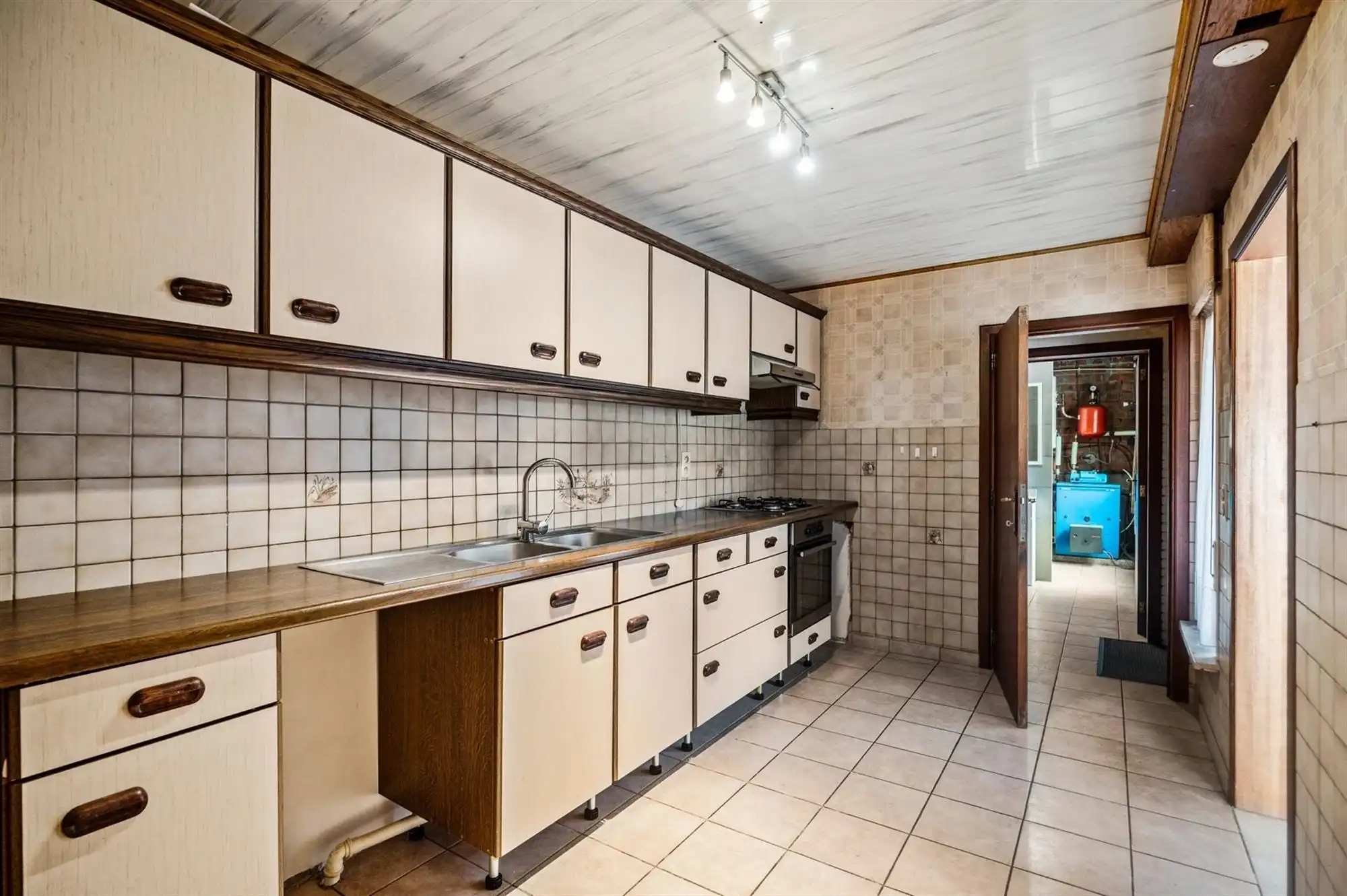 Te moderniseren woning met 3 slaapkamers te Baal foto 5