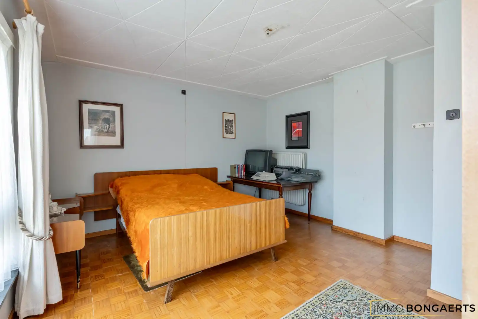 Ruime woning met 3 slaapkamers foto 17