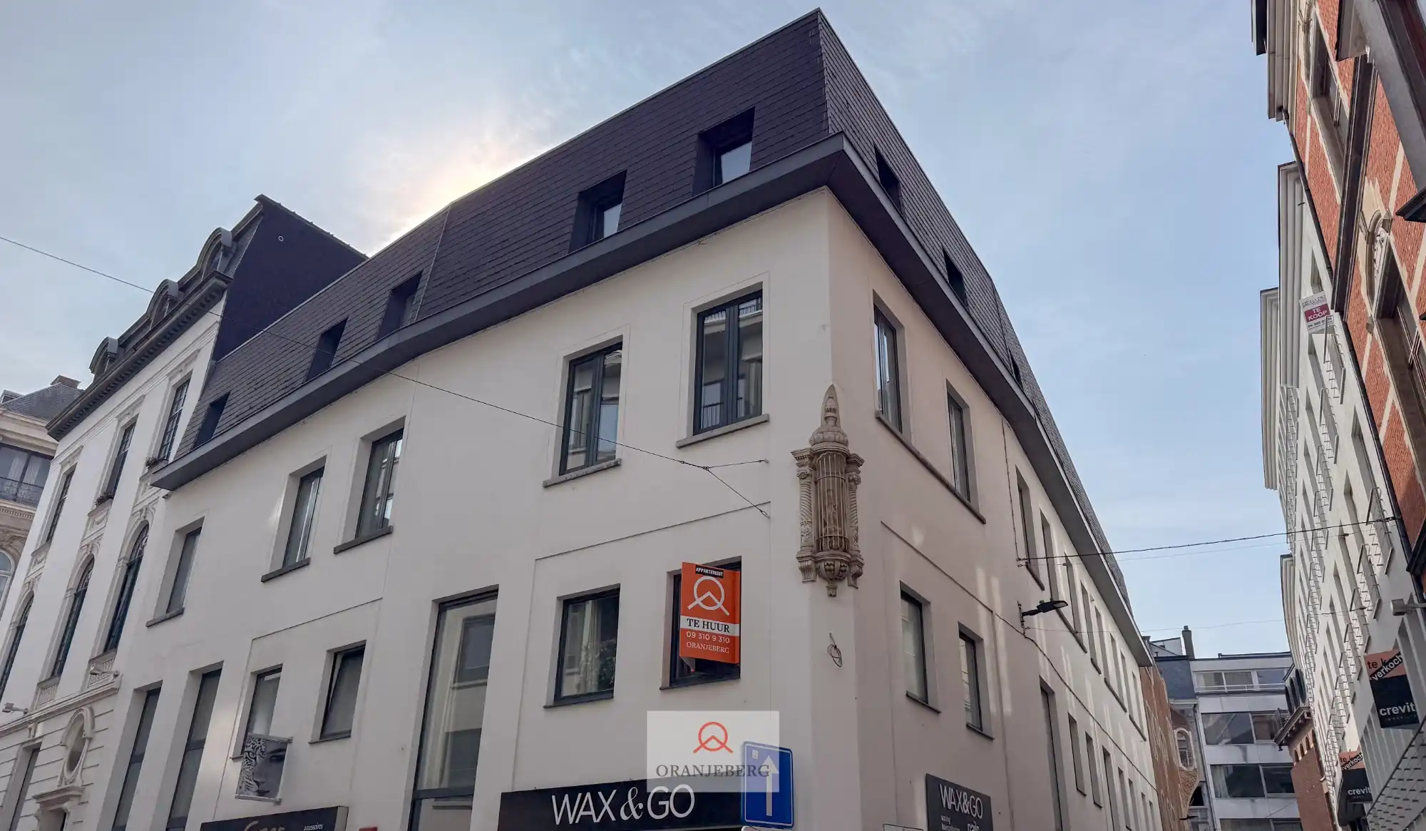 Ruim 2 slpk appartement vlakbij Sint-Baafsplein hartje Gent foto 2