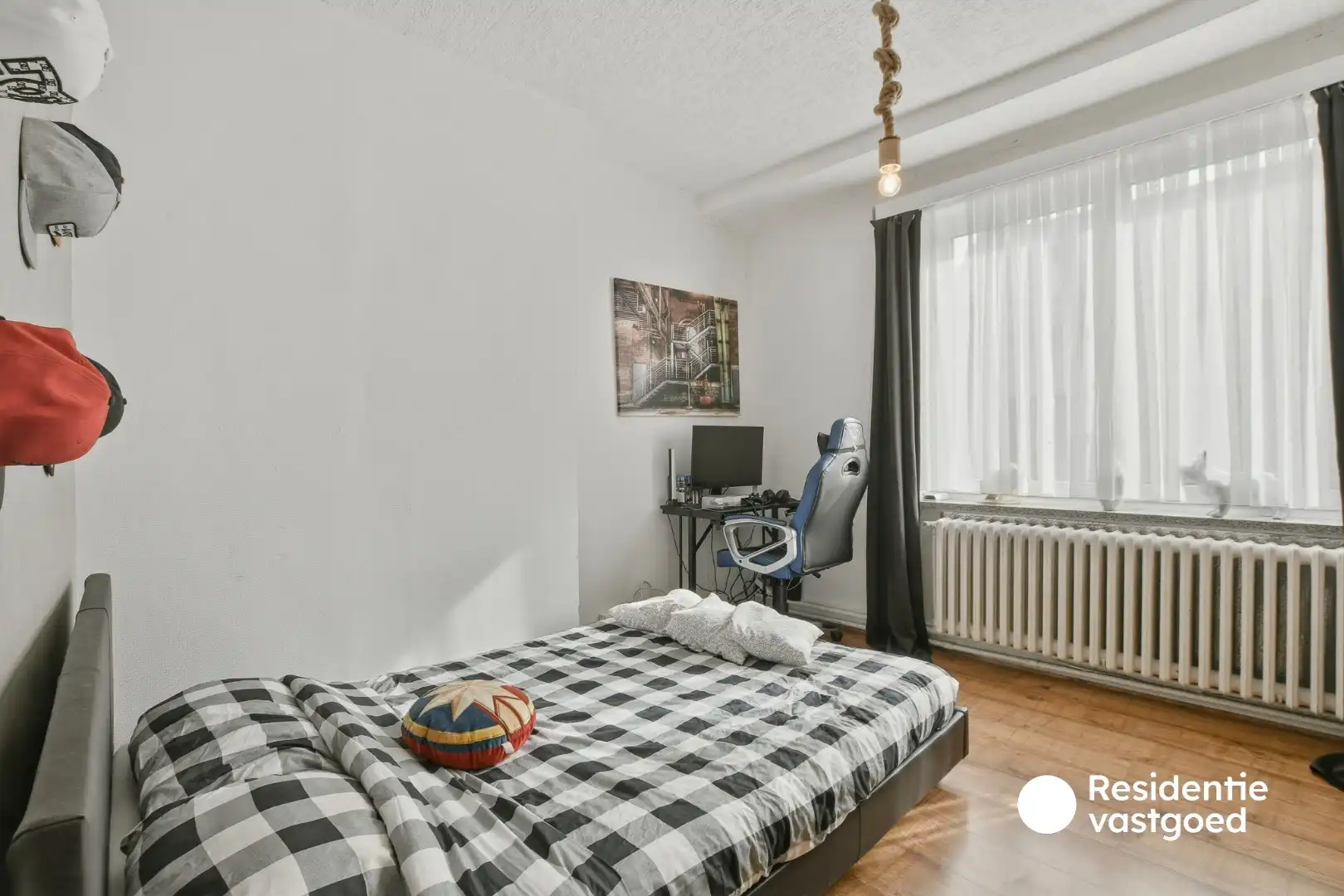 Ruim driekamerappartement op toplocatie nabij Grote Markt en strand foto 8