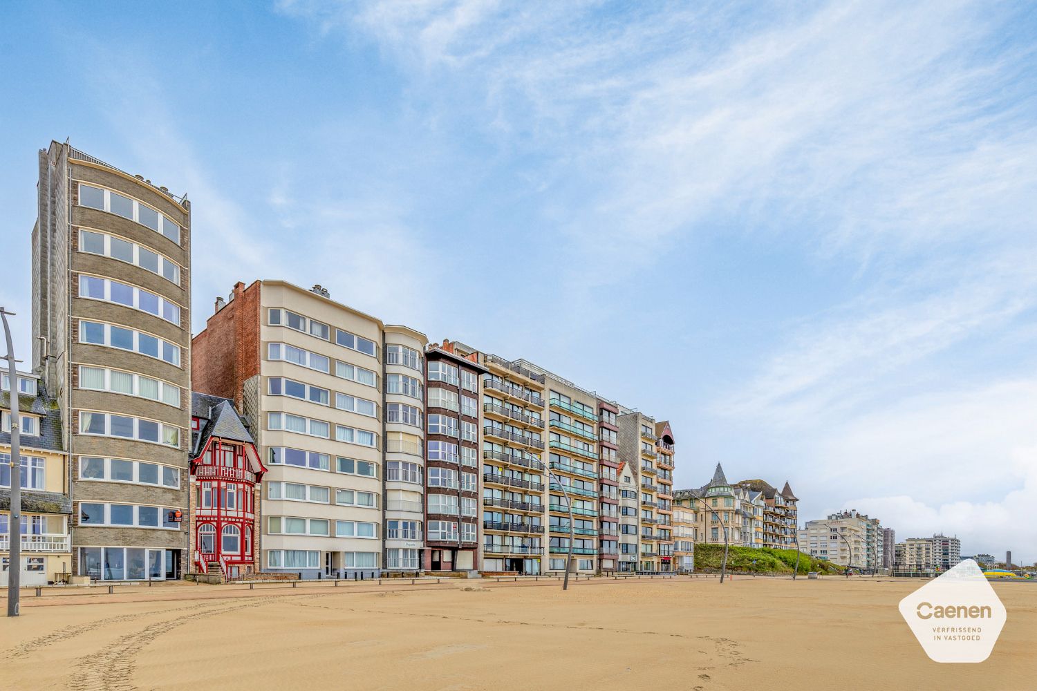 Instapklaar appartement  met 2 slaapkamers op zeedijk De Panne foto 15