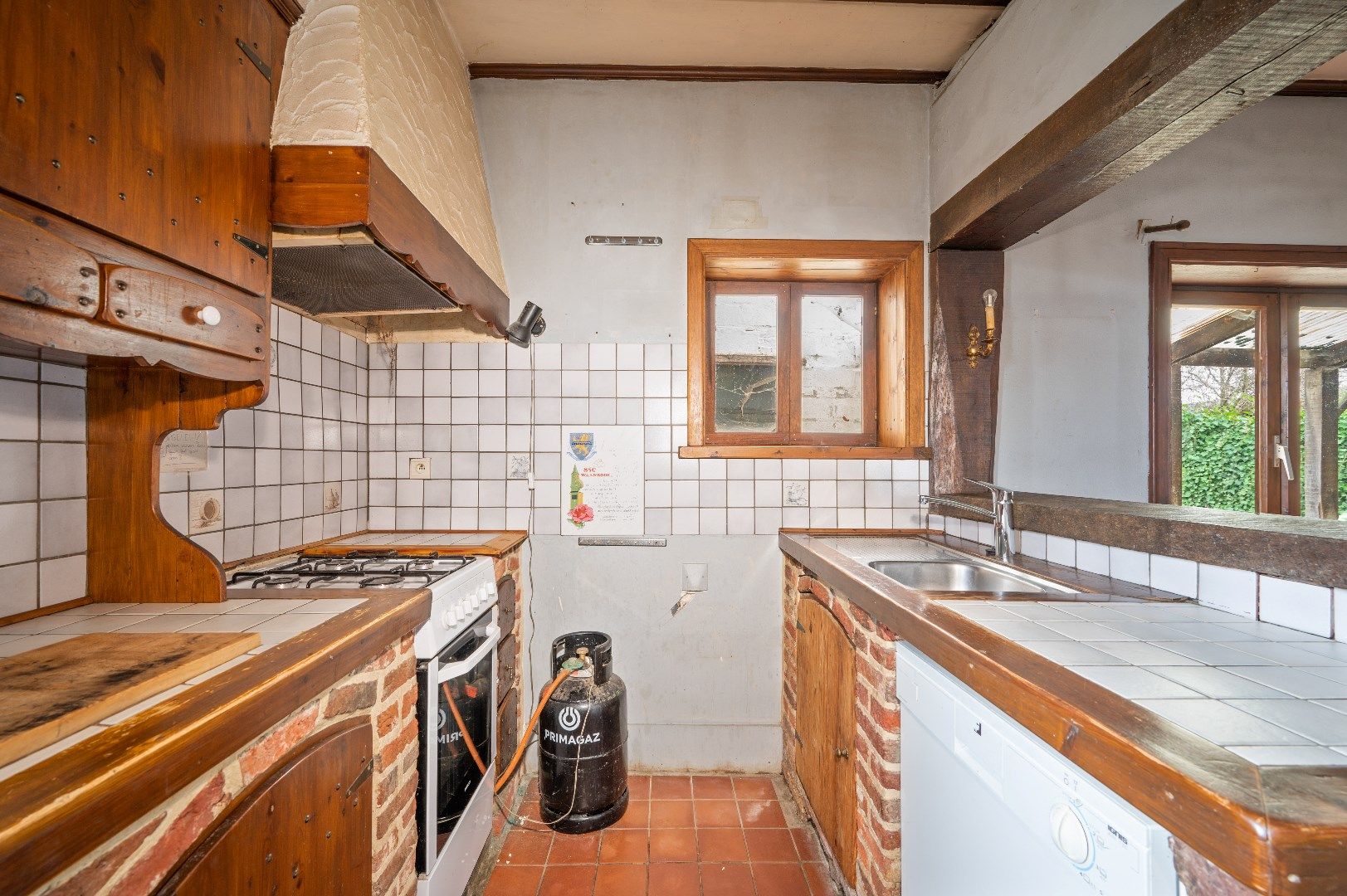 Ruime open bebouwing met 4 slaapkamers, tuin en veel ruimte in Waanrode foto 10