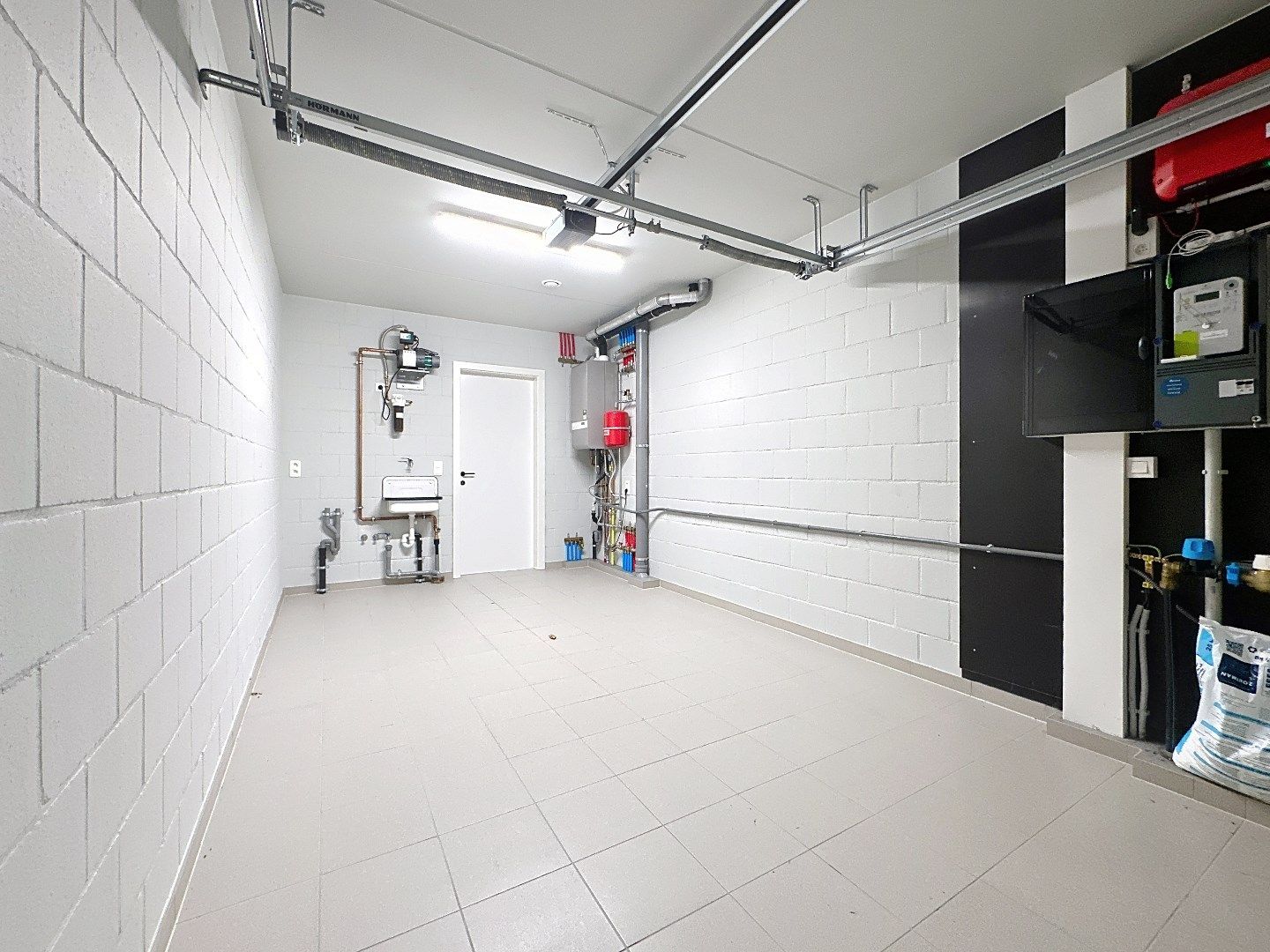 Halfopen energiezuinige nieuwbouwwoning foto 21