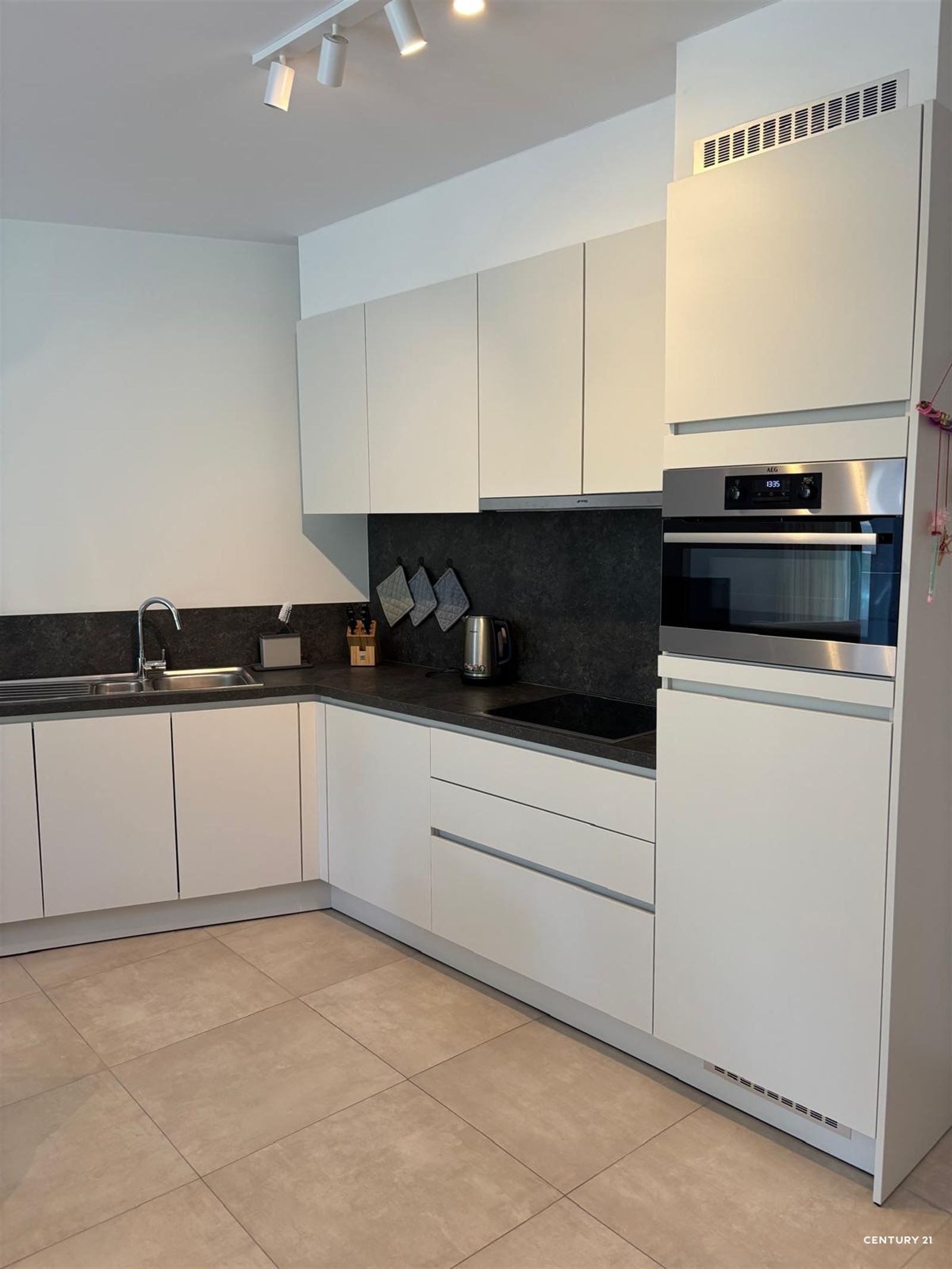 Nieuwbouw App 2 slpks, 2 terassen, autostaanplaats,kelder foto 7