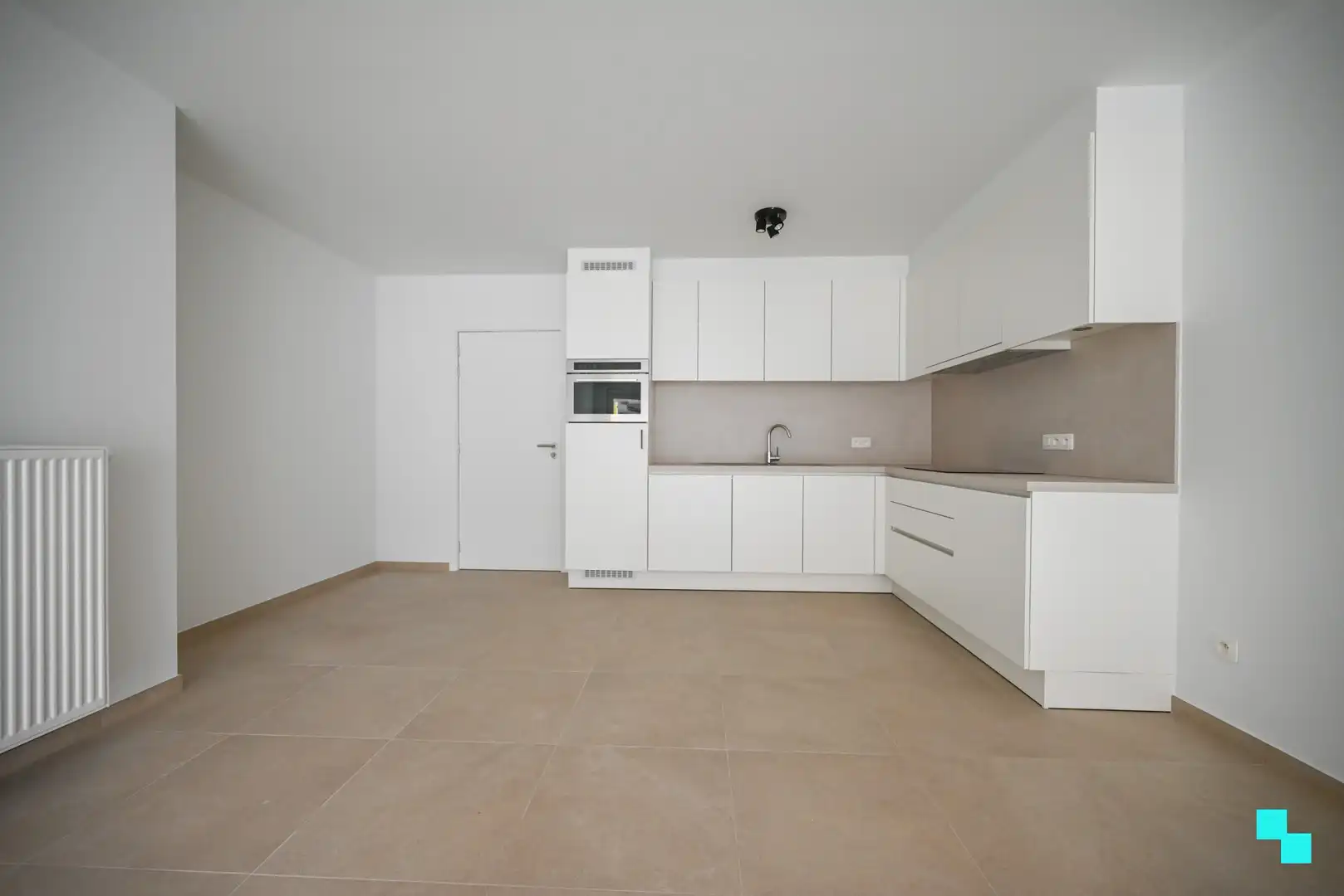 Energiezuinig tweeslaapkamer appartement met tuin te Izegem foto 10