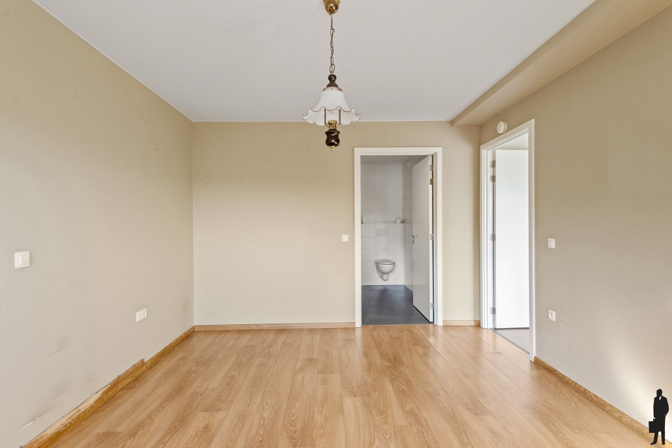 Instapklaar appartement met 1 slpk, terras en staanplaats foto 9