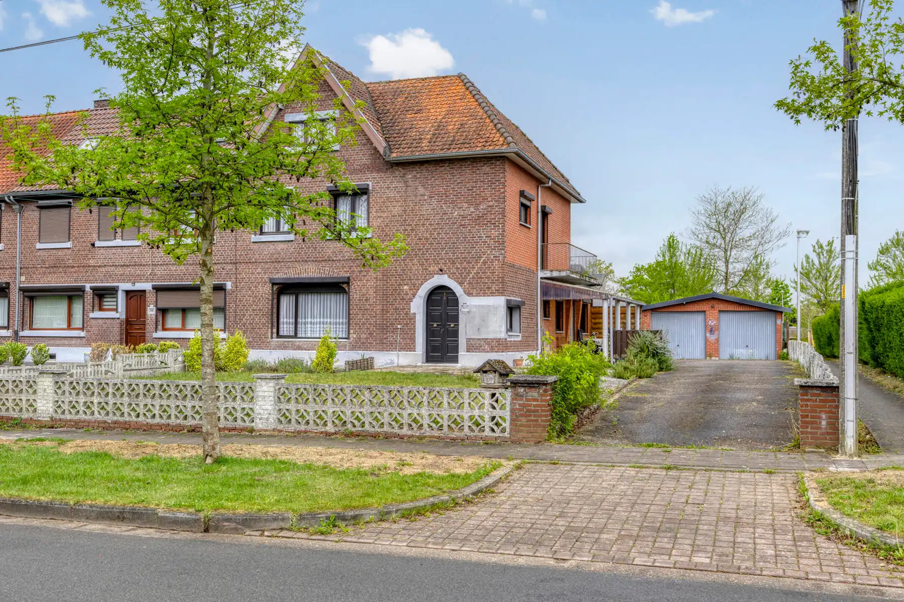 Te renoveren mijnwerkerswoning met 4 slaapkamers, en 2 badkamers. foto 12