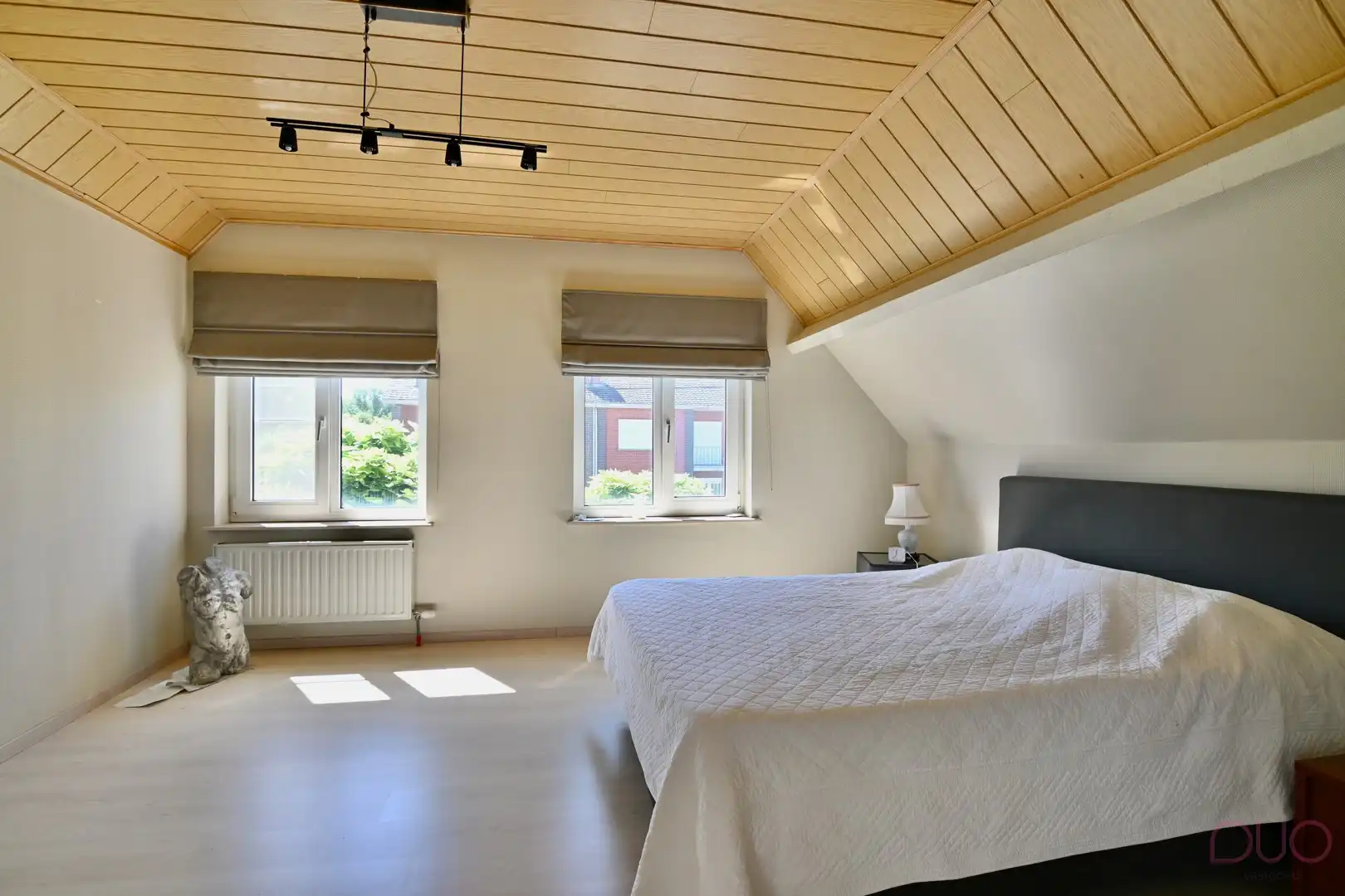Rustig gelegen, lichtrijke open bebouwing op 7a57ca met mogelijkheid tot 4 slaapkamers foto 15