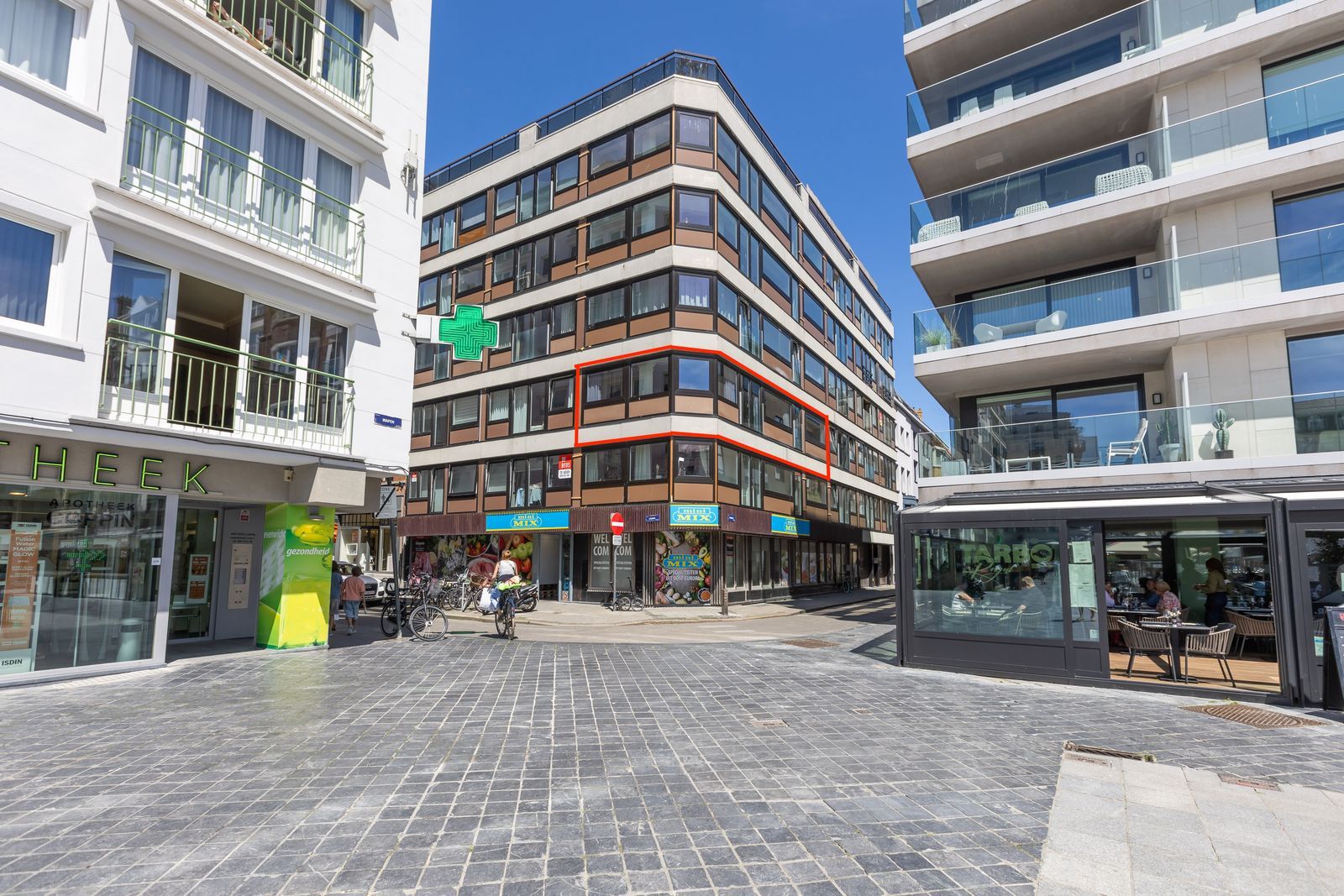 Stijlvol en lichtrijk 1-slaapkamer appartement aan het Wapenplein foto 13