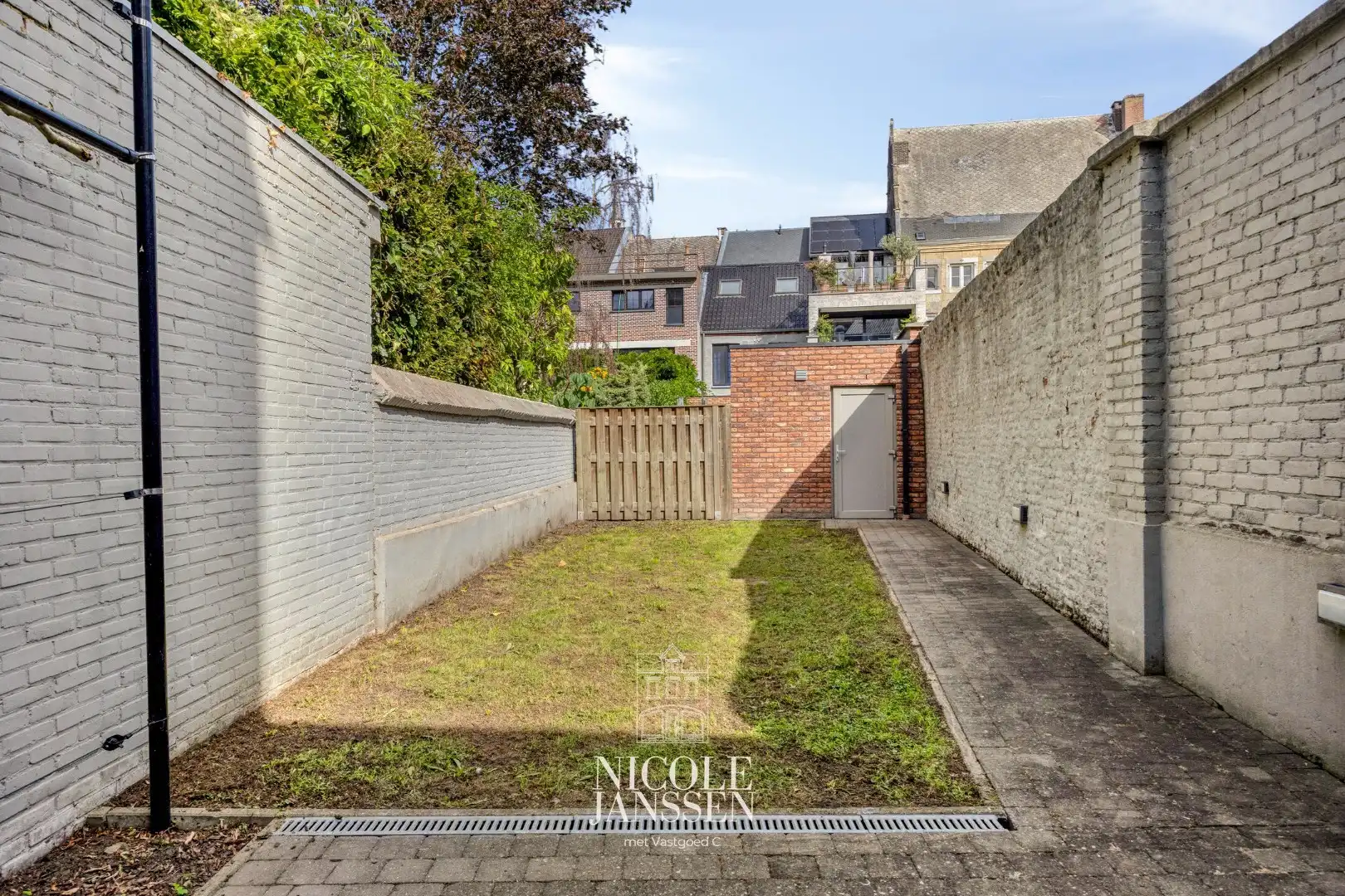 Triplexappartement met tuin foto 27