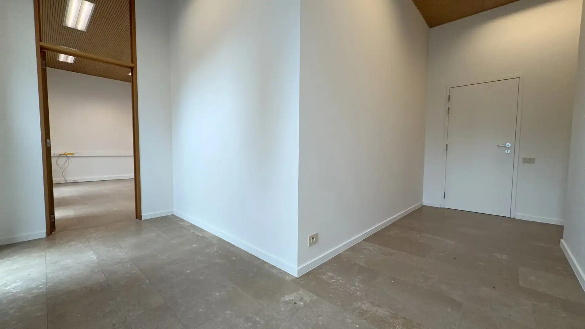Kantoor te huur op unieke ligging langs Coupure in Gent foto 16