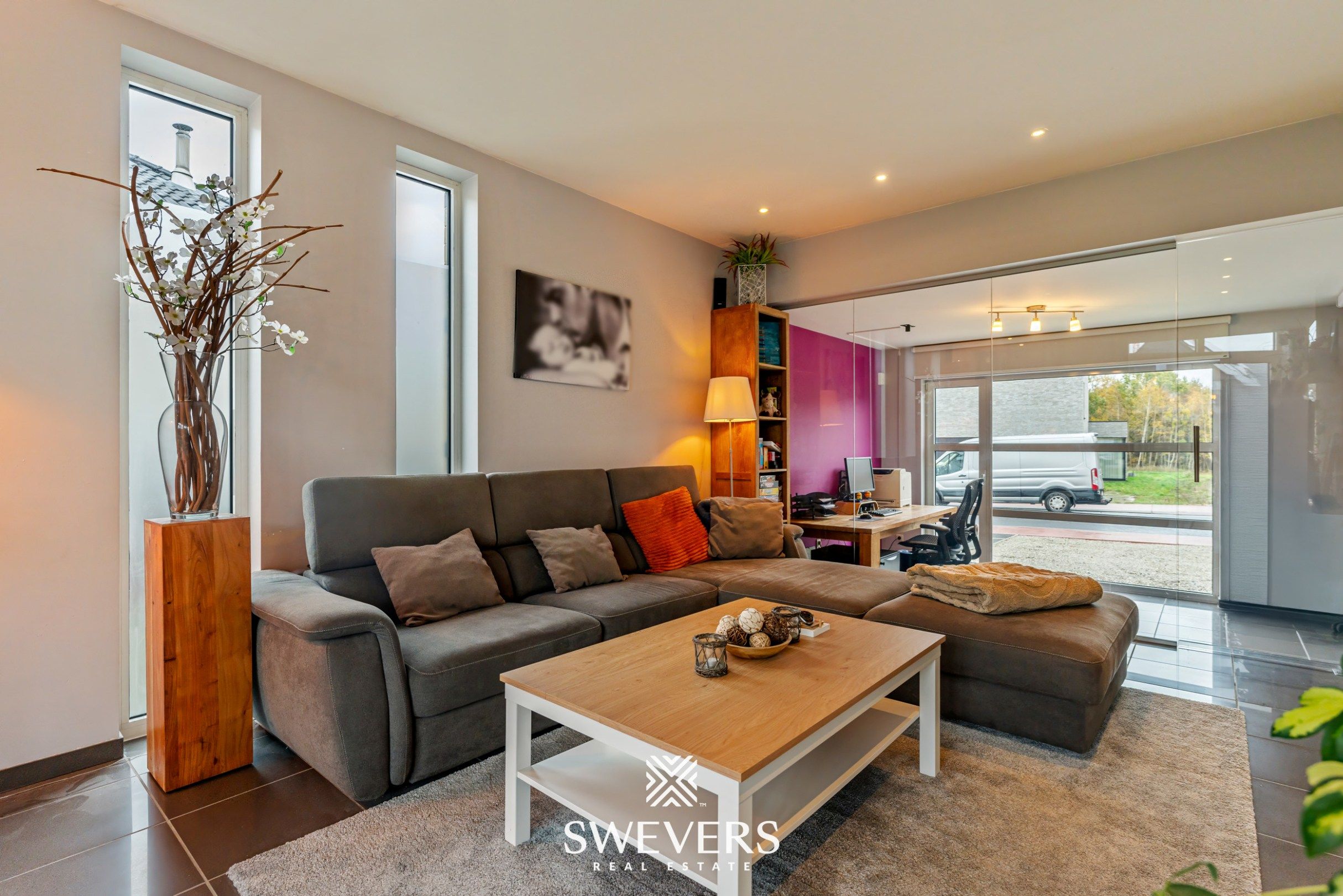 Instapklare ruime woning met praktijkruimte in residentiële buurt van Hasselt foto 5