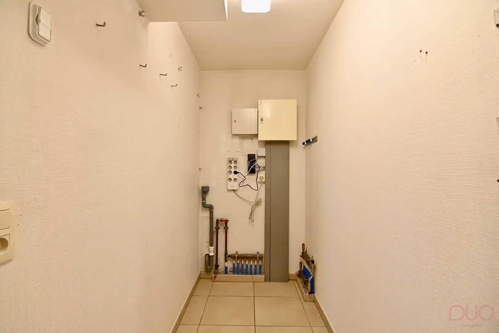 Modern appartement met twee slaapkamers en autostaanplaats foto 8