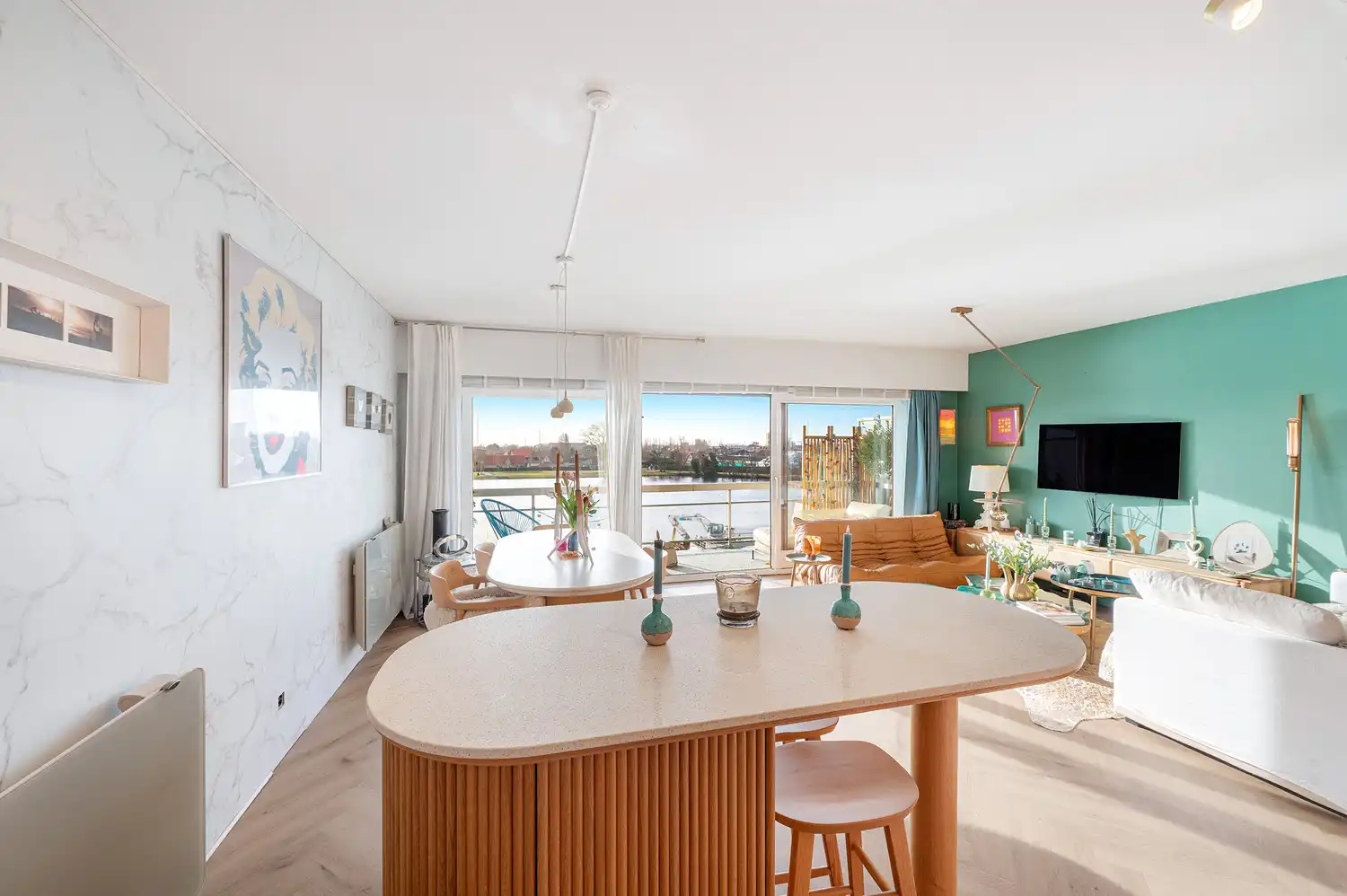 Instapklaar vernieuwd appartement met zuidgericht terras en open zicht foto 12
