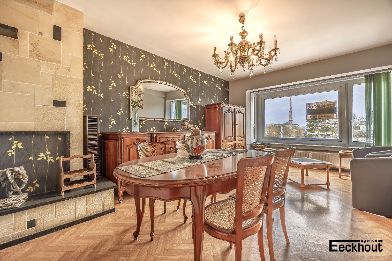 Op te frissen 2-slaapkamerappartement met vrij uitzicht! foto 3