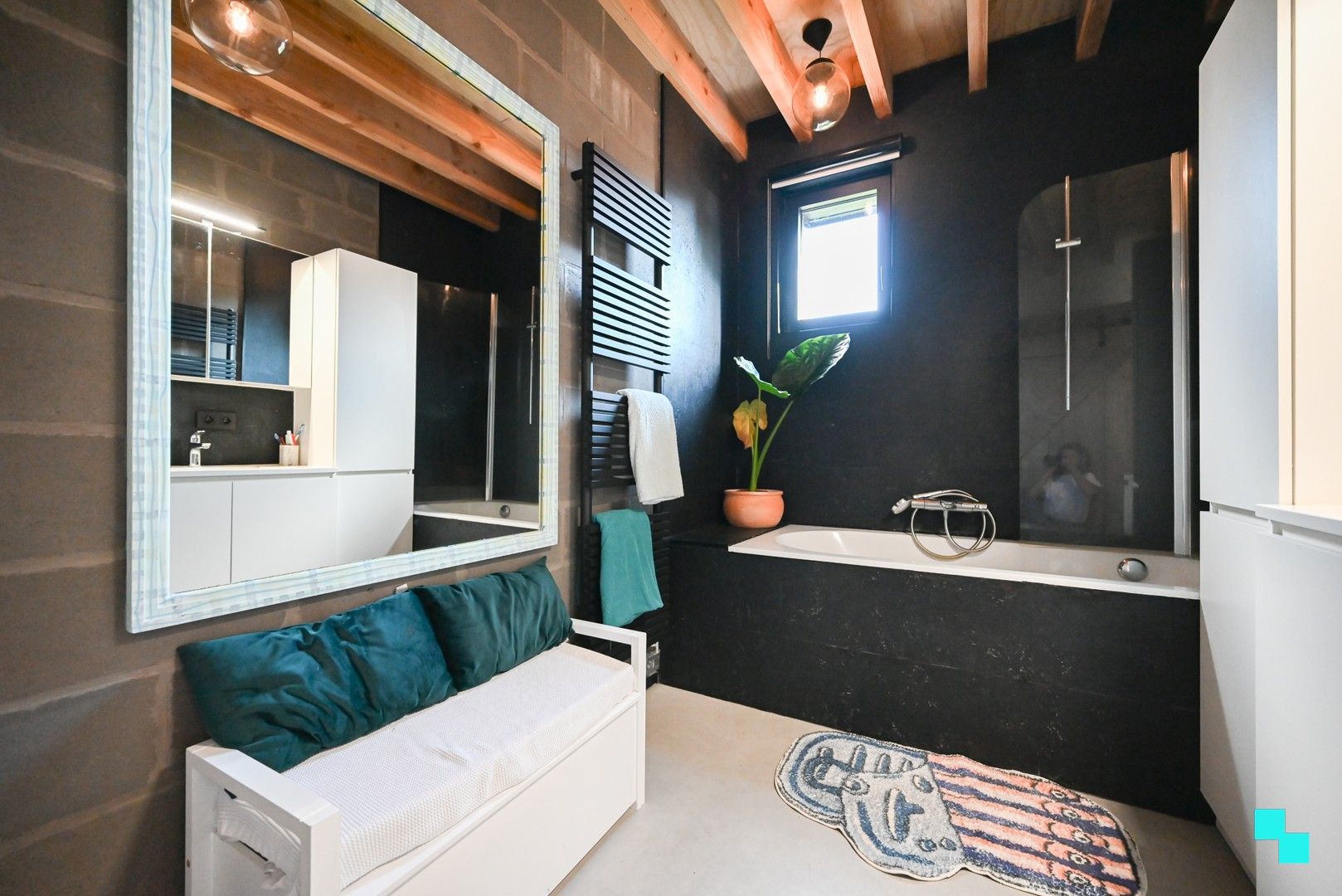 Energiezuinige woning met fantastische tuin op grens Izegem / Rumbeke foto 24