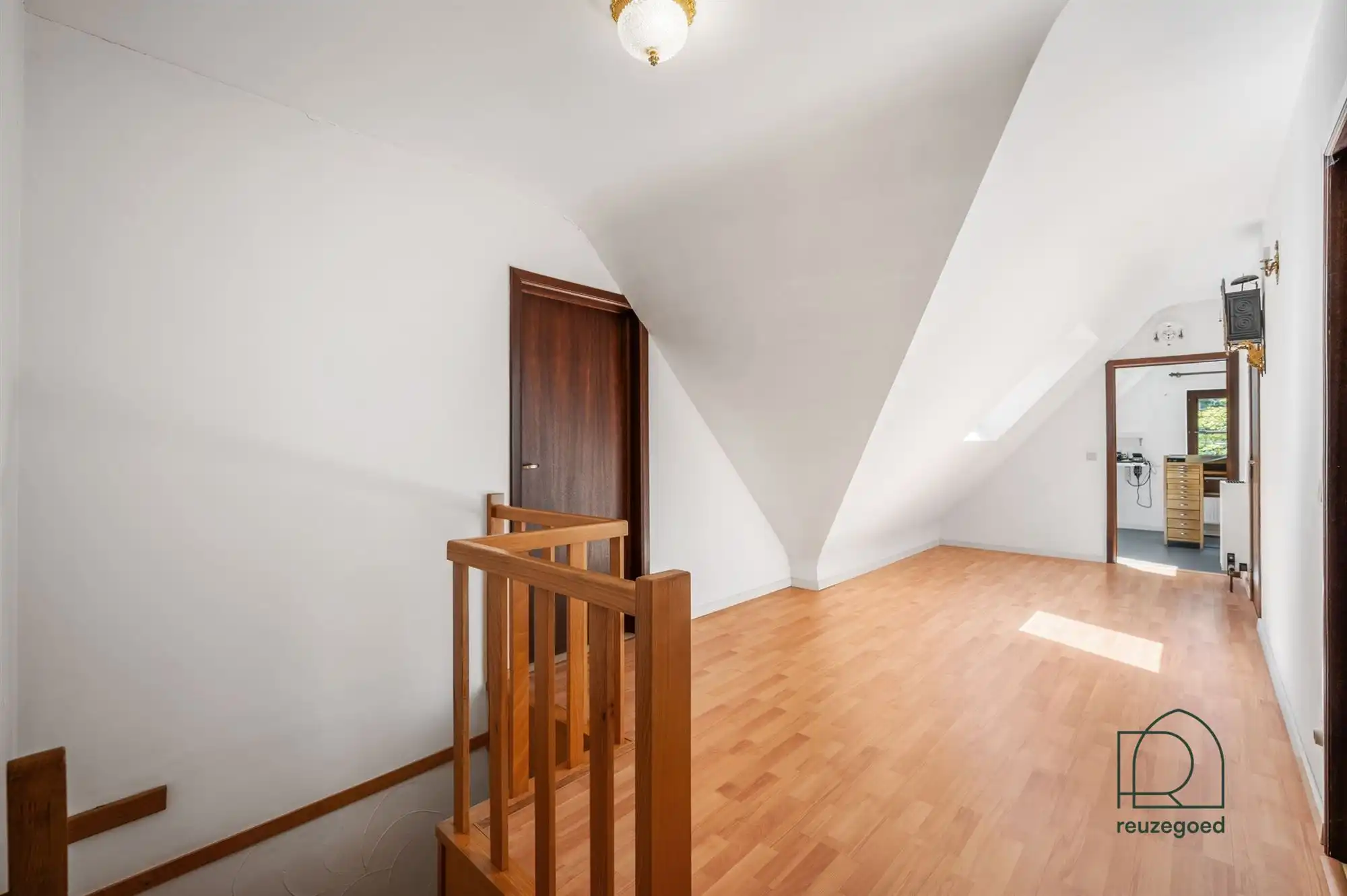 Woning met 4 slaapkamers in een groene villawijk in Bonheiden foto 15