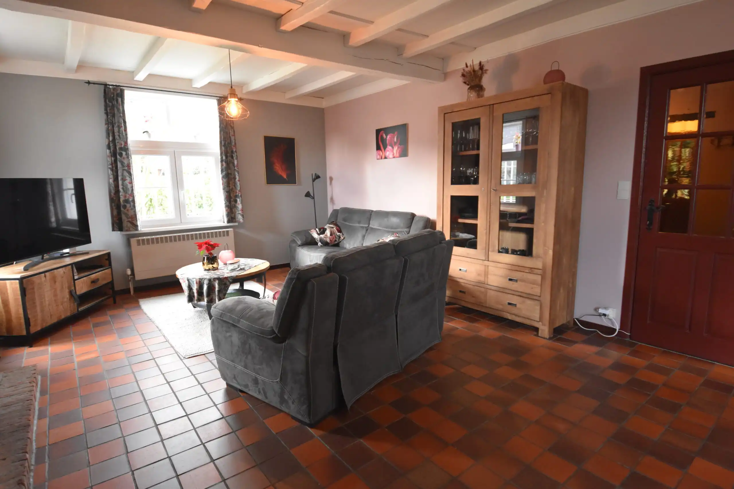 Charmant en ruim landhuis op topligging in Nieuwkerken foto 14