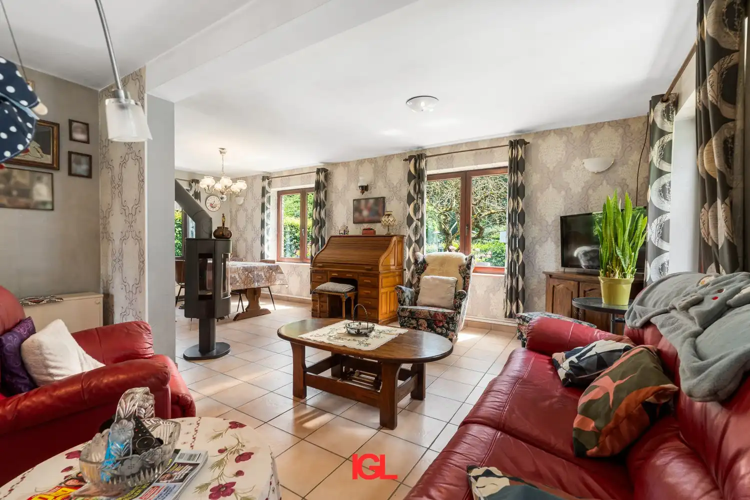 Rustig gelegen villa met 4 slaapkamers nabij het Colomapark foto 6