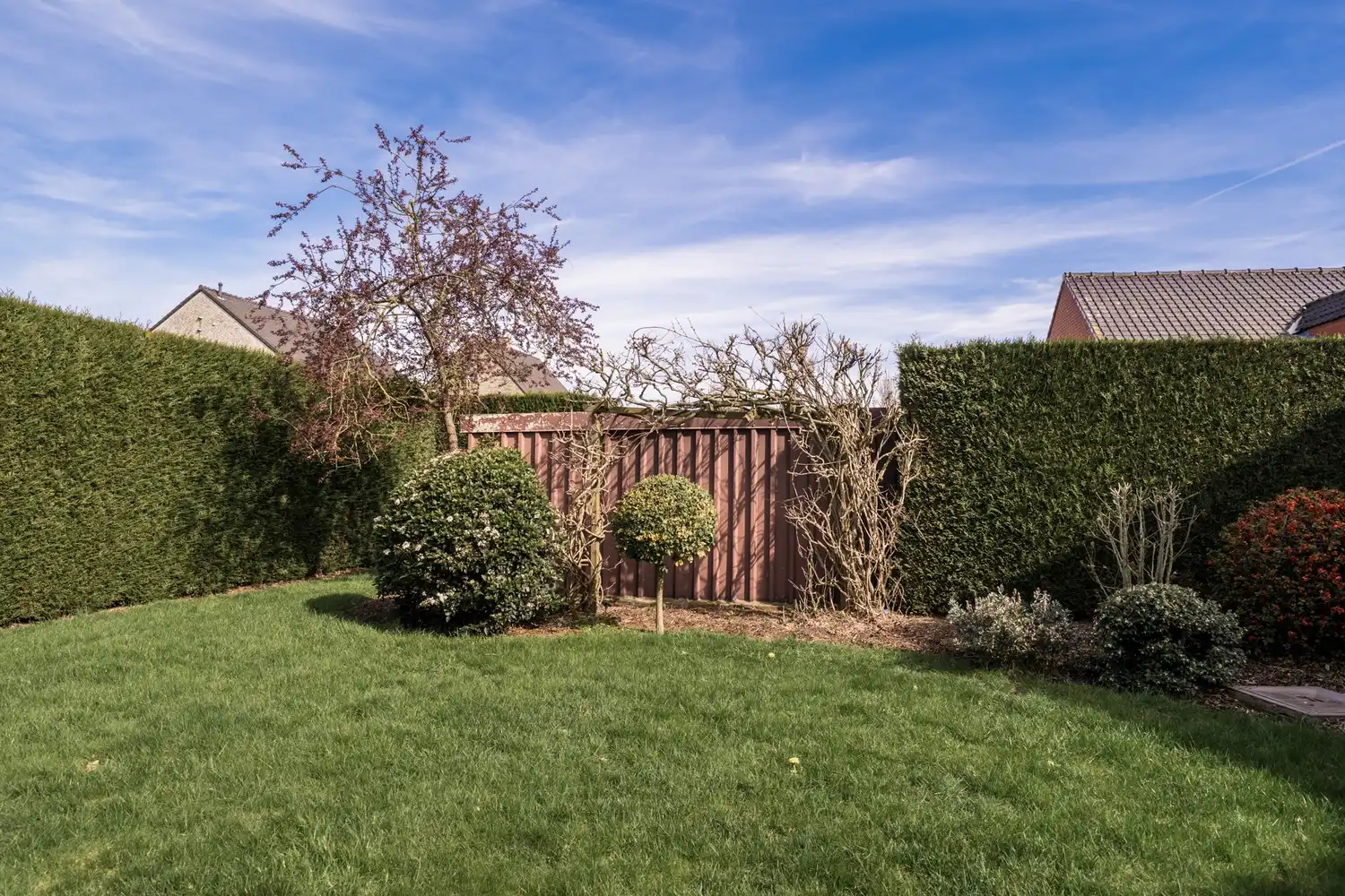 Uitstekend onderhouden bungalow in rustige woonwijk foto 26